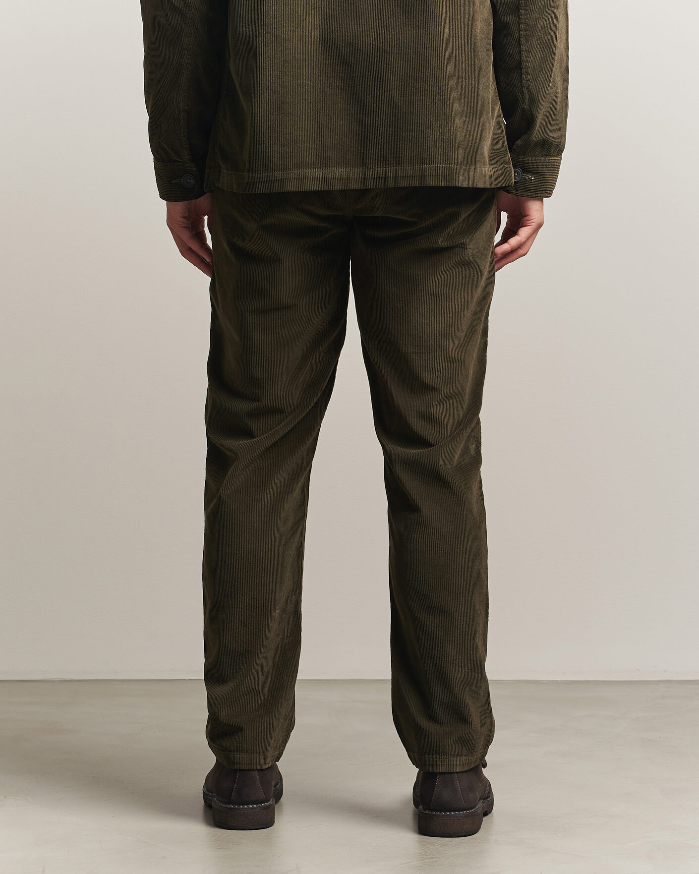 Uomini | Pantaloni | Morris | Fenix Cord Trousers Olive