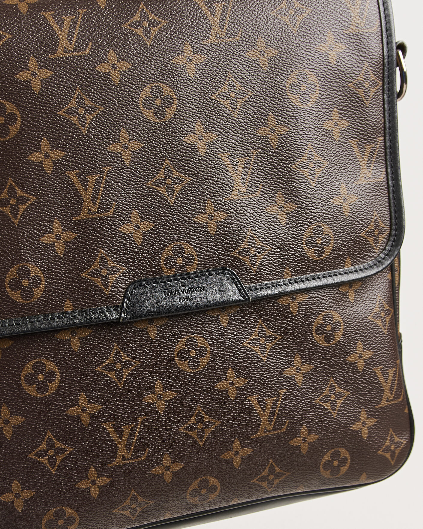 Uomini | Pre-Owned & Vintage Bags | Louis Vuitton Pre-Owned | Messenger Bag Monogram Macassar