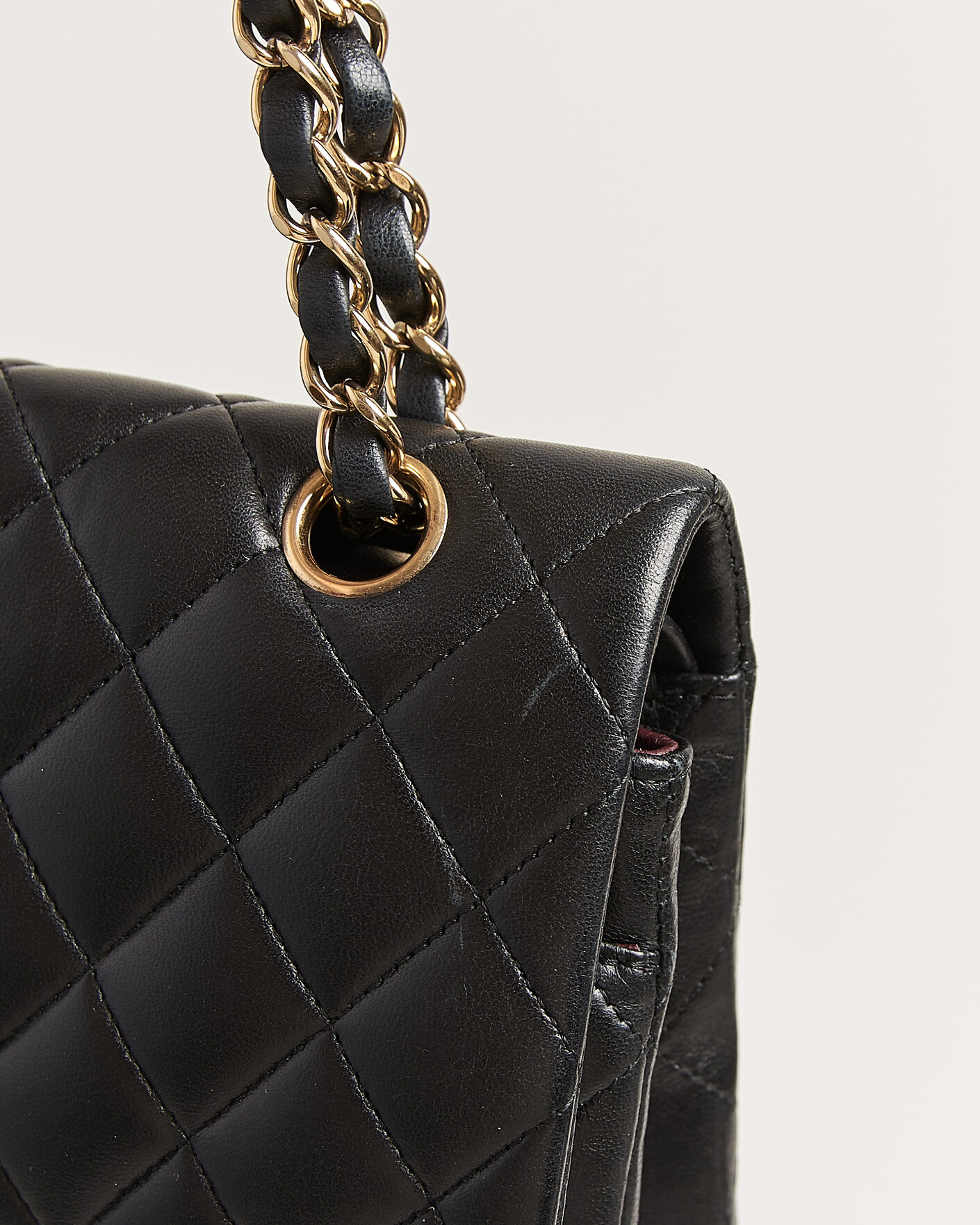 Uomini | Chanel Pre-Owned Classic Medium Double Flap Bag Lambskin Black | Chanel Pre-Owned | Classic Medium Double Flap Bag Lambskin Black