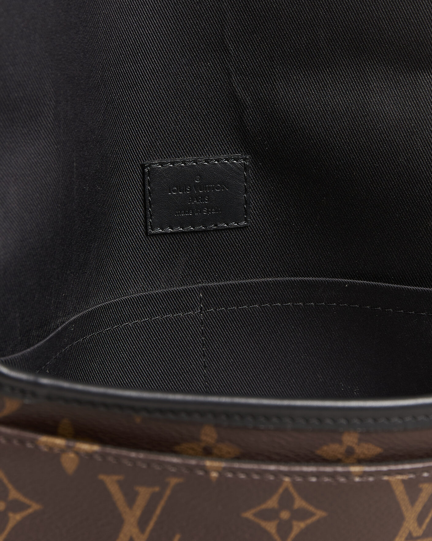 Uomini | Pre-Owned & Vintage Bags | Louis Vuitton Pre-Owned | Messenger Bag Monogram Macassar