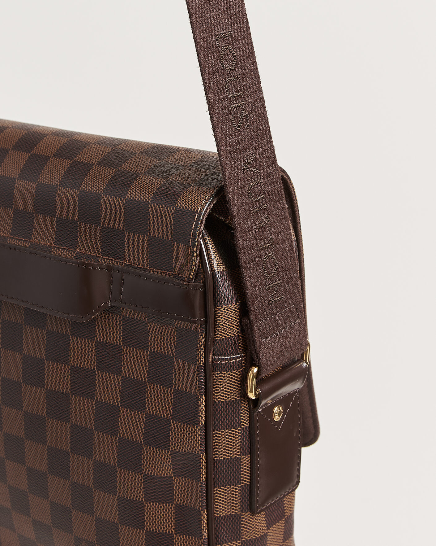 Uomini | Pre-Owned & Vintage Bags | Louis Vuitton Pre-Owned | Messenger Bag Damier Ebene