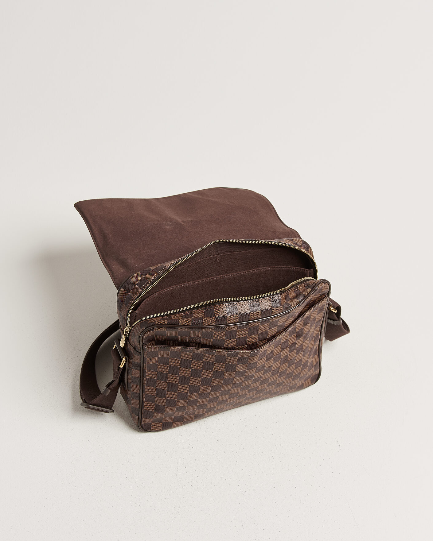 Uomini | Pre-Owned & Vintage Bags | Louis Vuitton Pre-Owned | Messenger Bag Damier Ebene