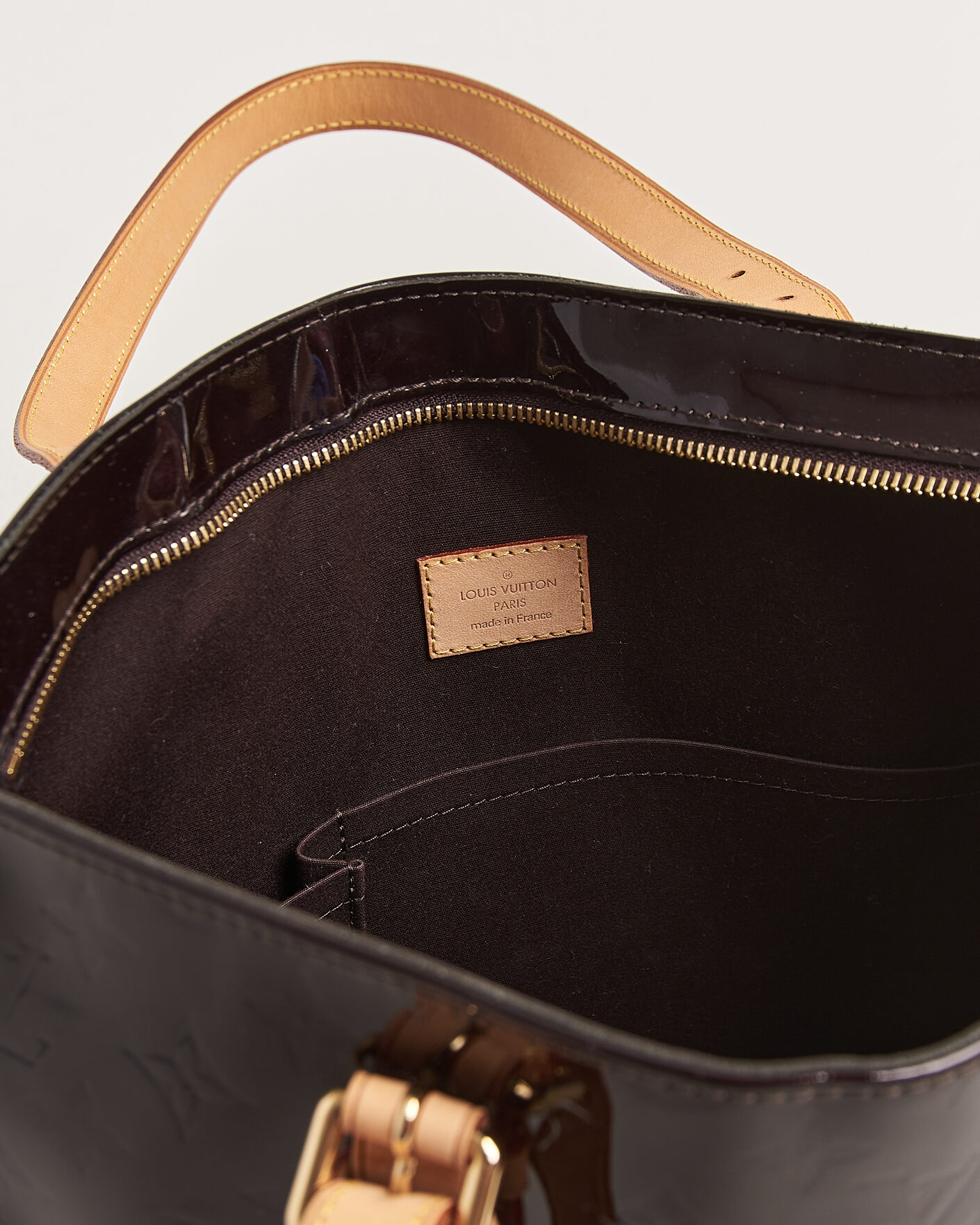 Uomini | Pre-Owned & Vintage Bags | Louis Vuitton Pre-Owned | Brentwood Tote Bag Vernis Leather Burgundy