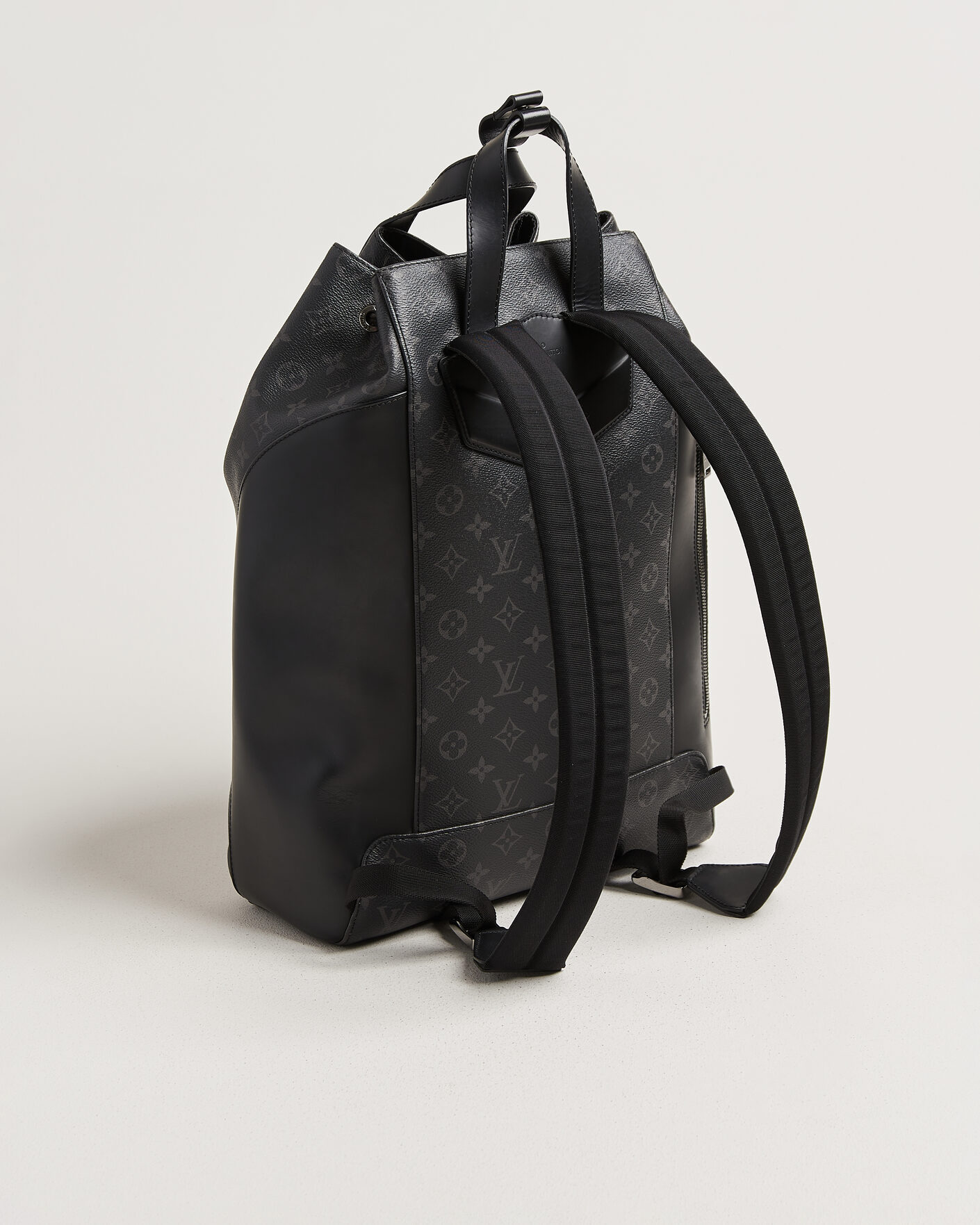 Uomini | Pre-Owned & Vintage Bags | Louis Vuitton Pre-Owned | Explorer Backpack Monogram Eclipse