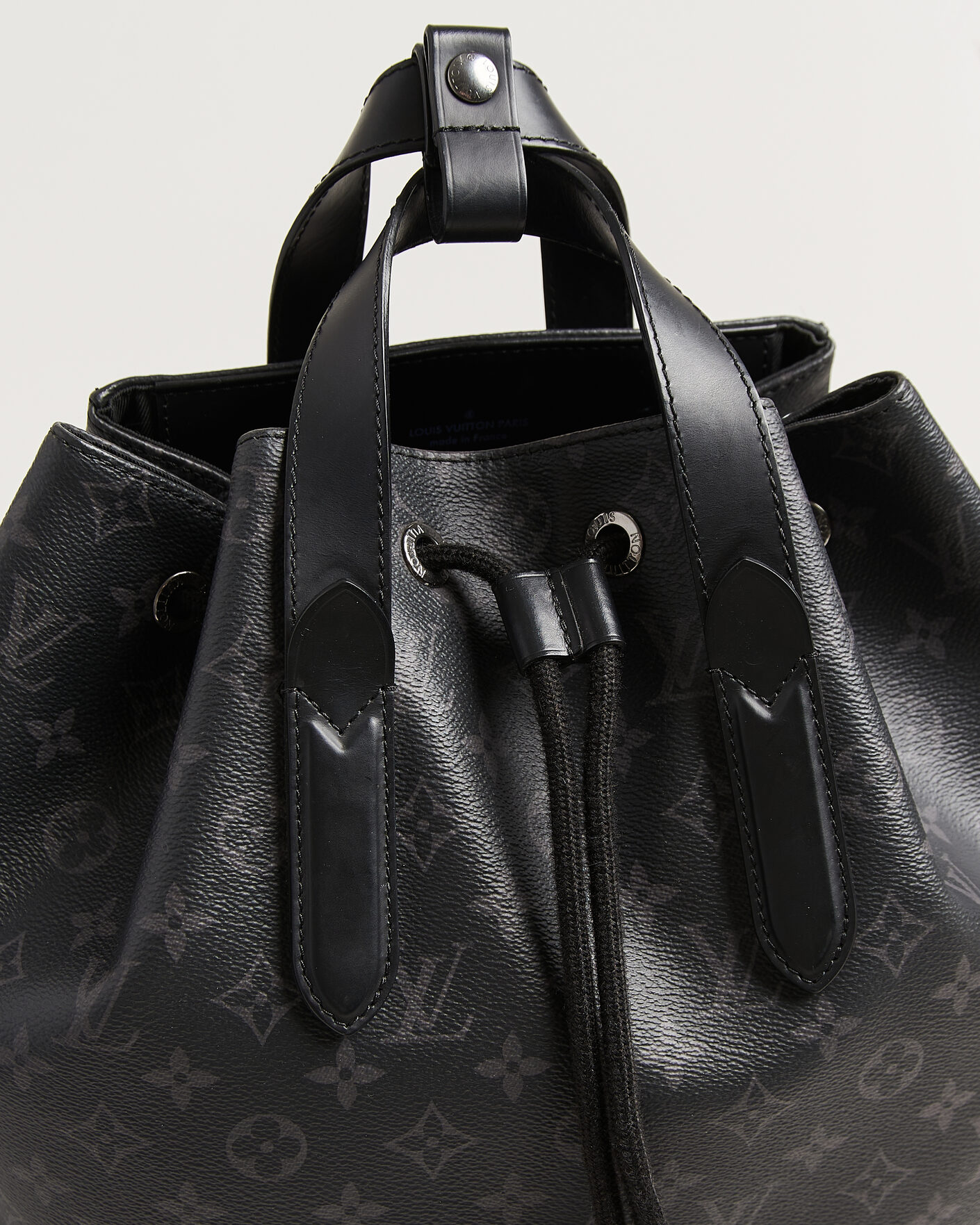 Uomini | Pre-Owned & Vintage Bags | Louis Vuitton Pre-Owned | Explorer Backpack Monogram Eclipse