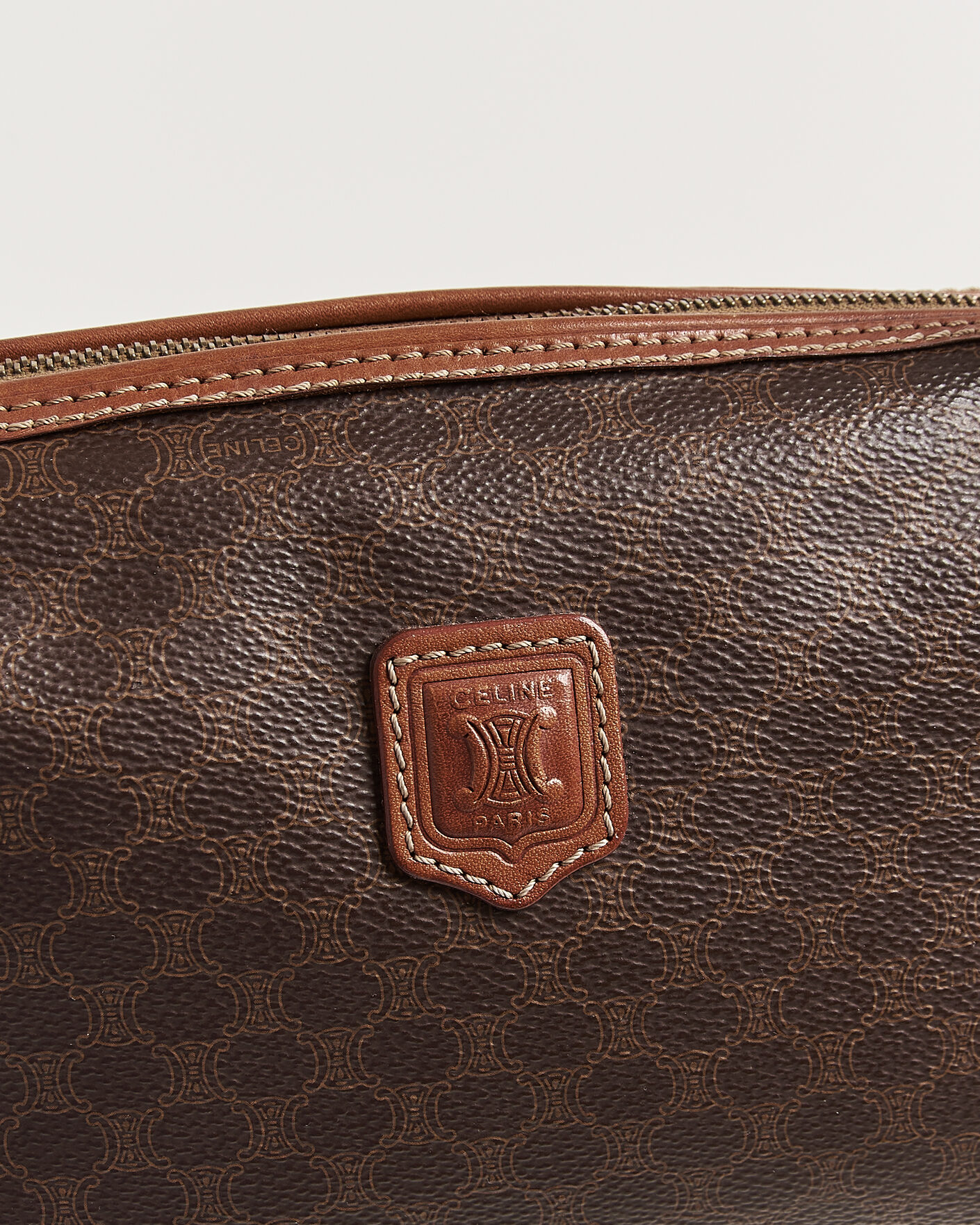 Uomini | Pre-Owned & Vintage Bags | Celine Pre-Owned | Macadame Pouch Bag Monogram