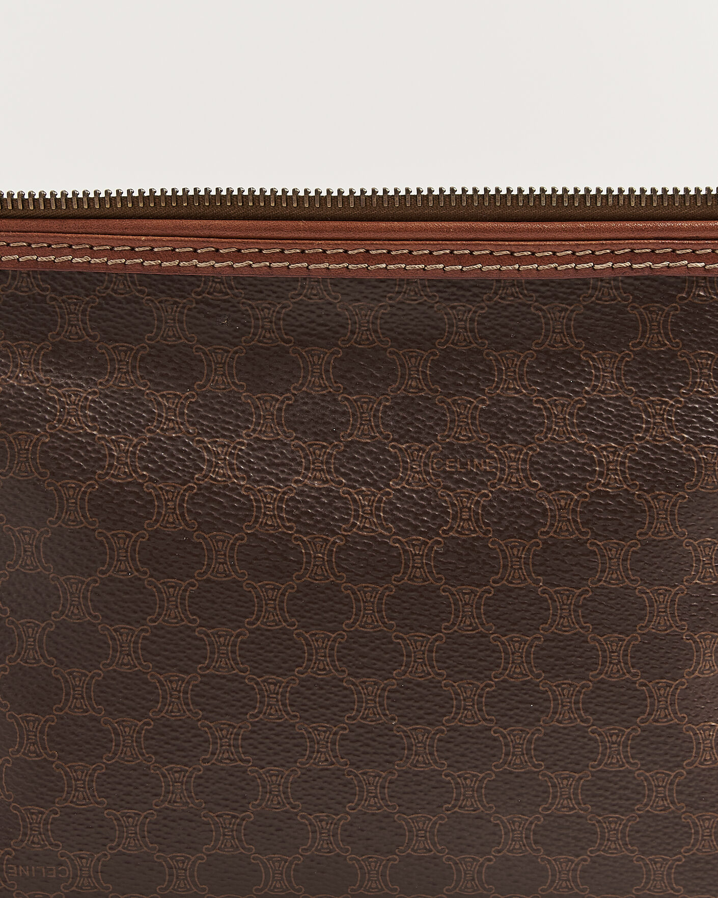 Uomini | Pre-Owned & Vintage Bags | Celine Pre-Owned | Macadame Pouch Bag Monogram