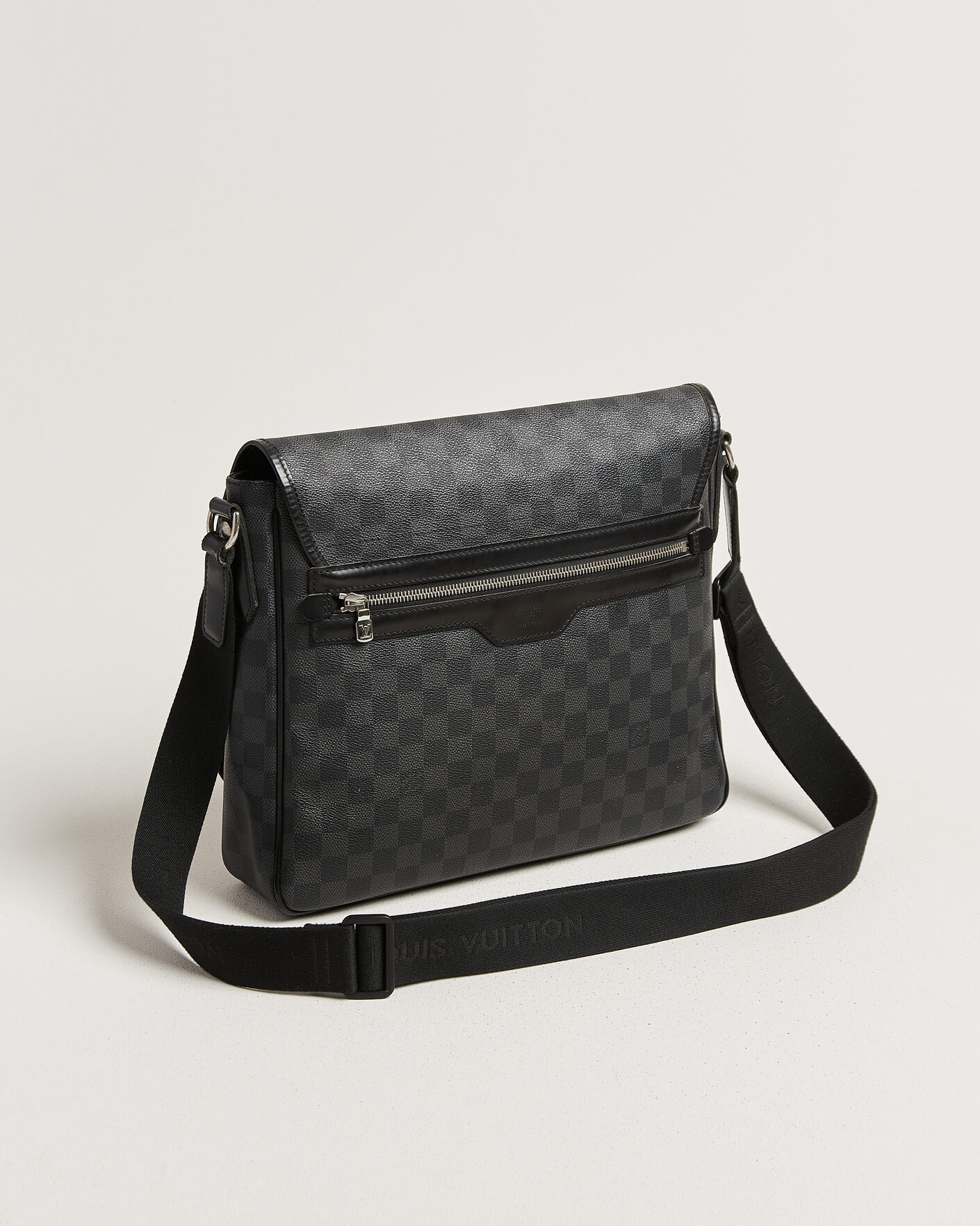Uomini | Pre-Owned & Vintage Bags | Louis Vuitton Pre-Owned | Daniel MM Shoulder Bag Damier Graphite