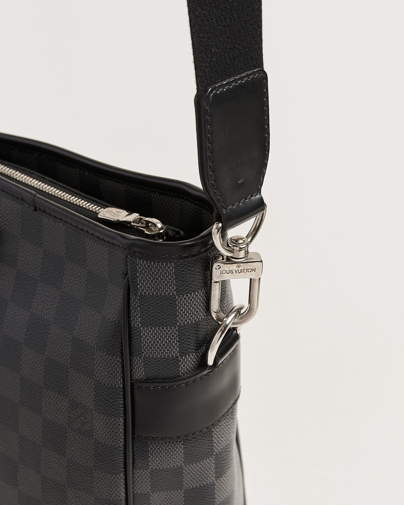 Uomini | Pre-Owned & Vintage Bags | Louis Vuitton Pre-Owned | Tadao Tote Bag Damier Graphite