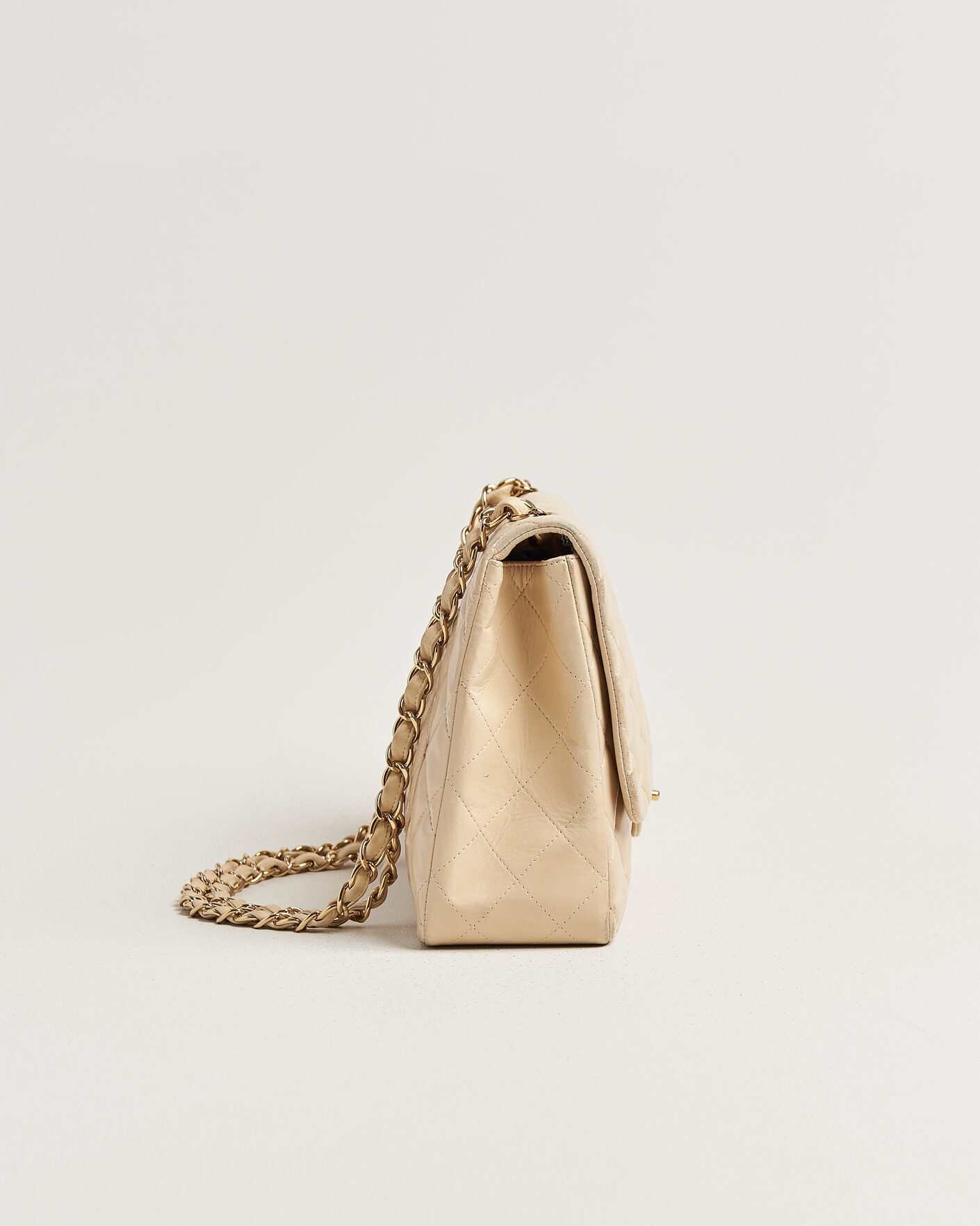 Uomini | Chanel Pre-Owned Classic Jumbo Single Flap Bag Lambskin Beige | Chanel Pre-Owned | Classic Jumbo Single Flap Bag Lambskin Beige