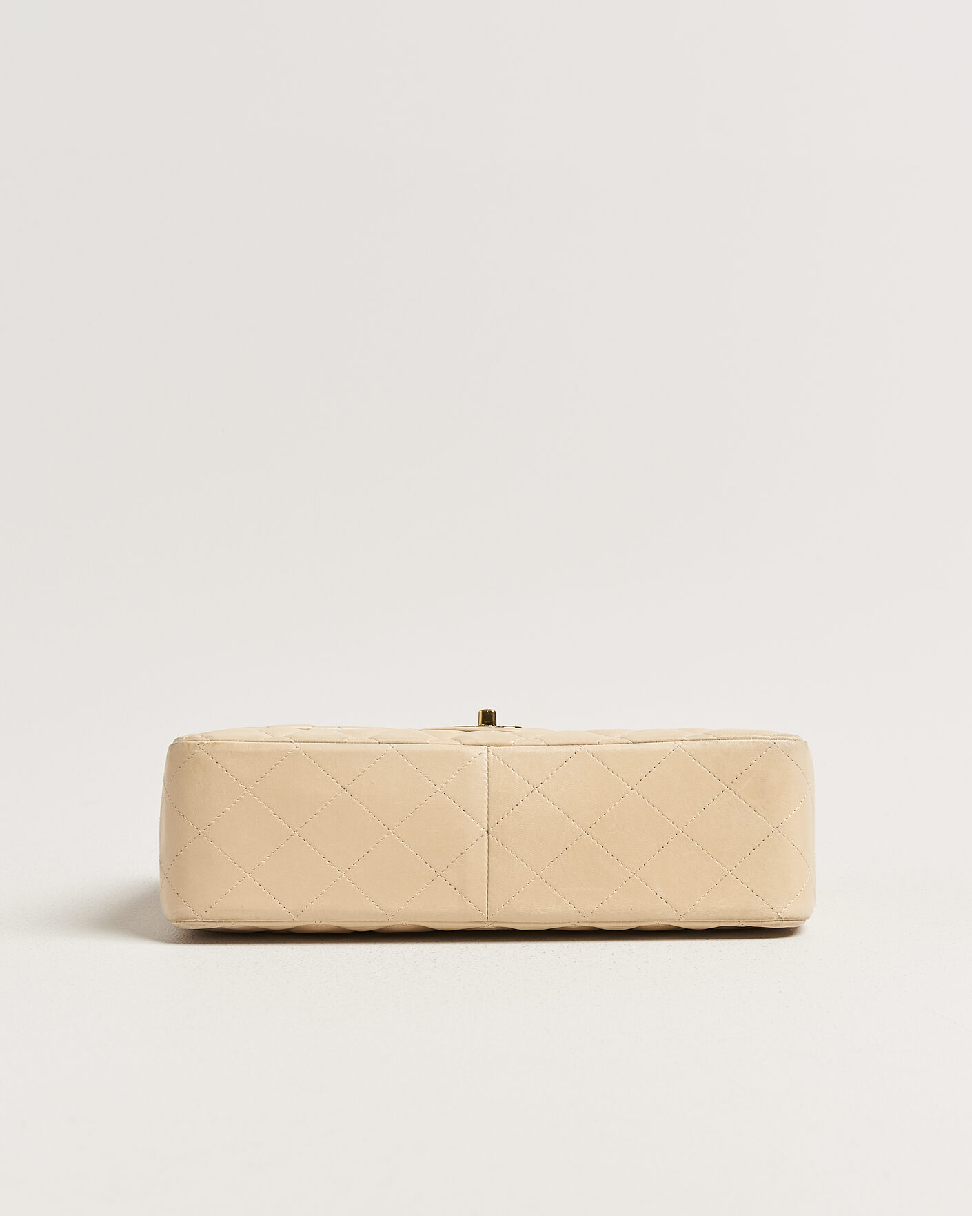 Uomini | Chanel Pre-Owned Classic Jumbo Single Flap Bag Lambskin Beige | Chanel Pre-Owned | Classic Jumbo Single Flap Bag Lambskin Beige