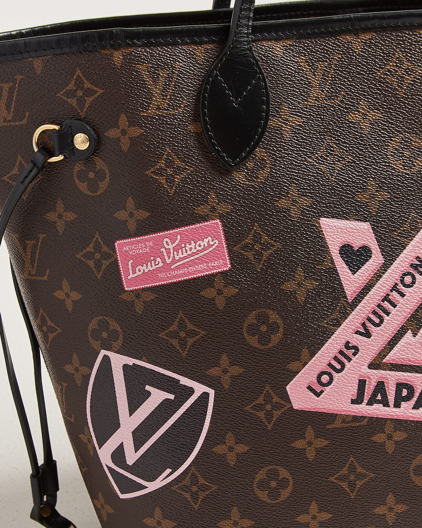 Uomini | Pre-Owned & Vintage Bags | Louis Vuitton Pre-Owned | Neverfull MM World Tour Japan Monogram