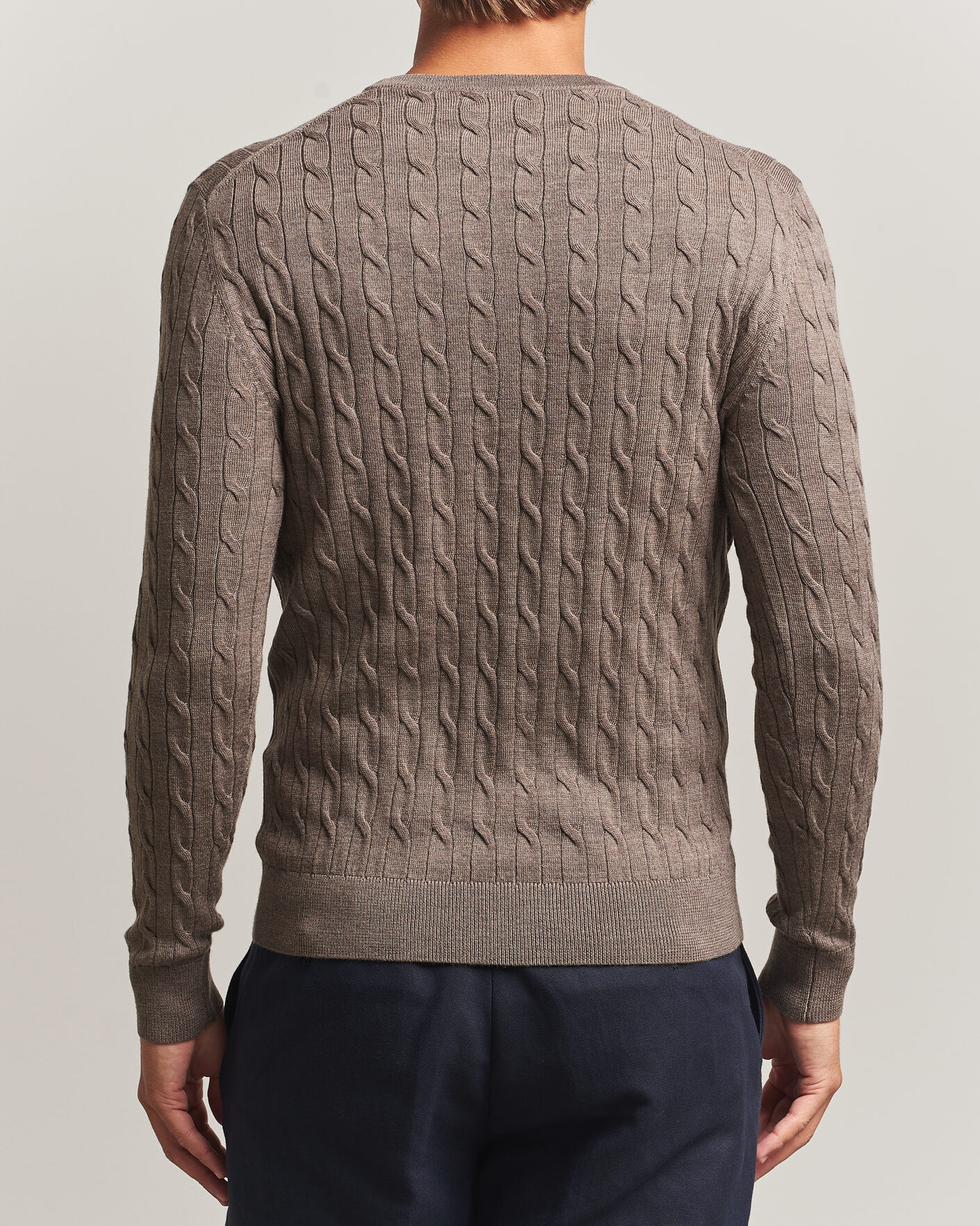 Uomini | Maglieria | Morris | Merino Cable O-Neck Brown