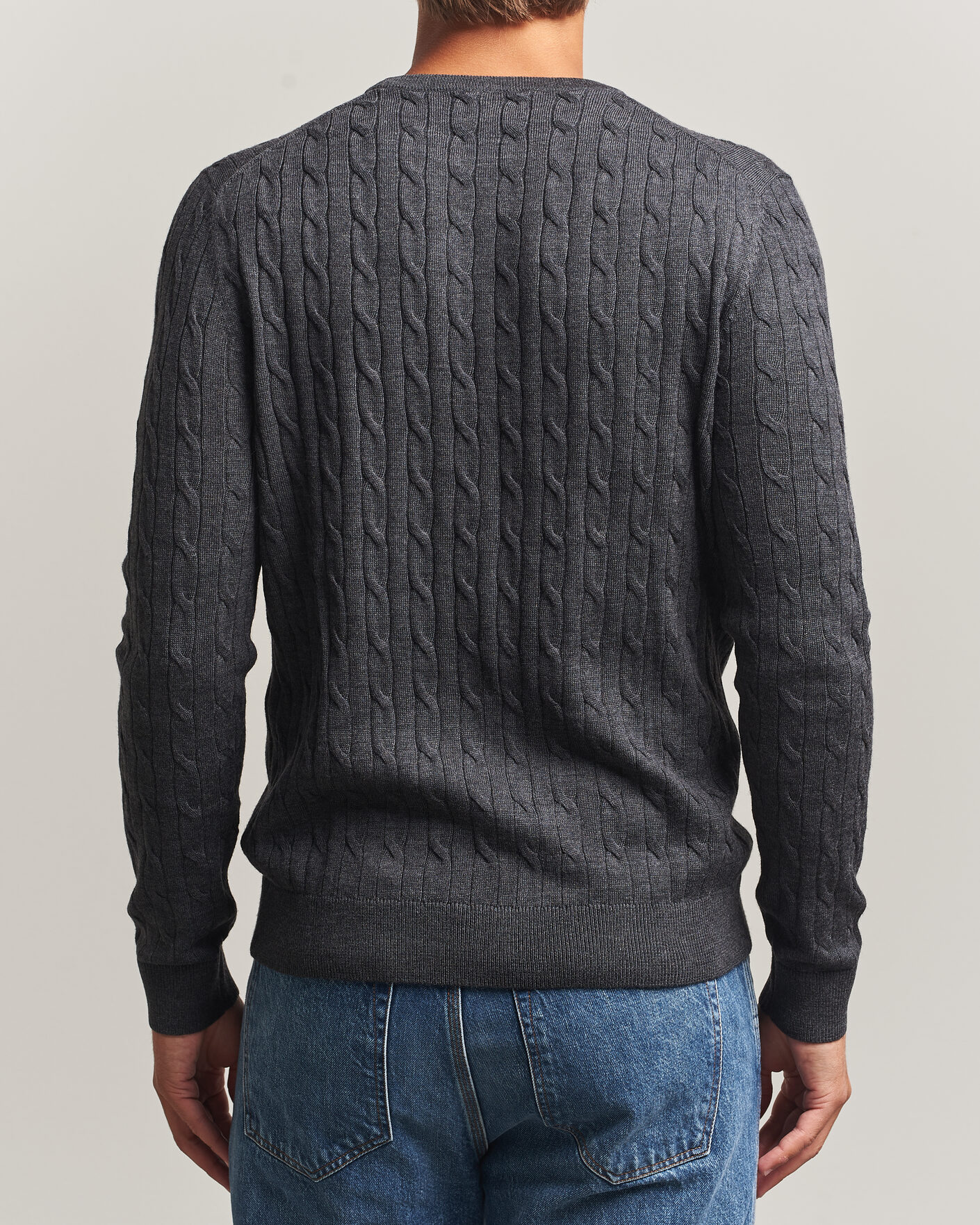 Uomini | Maglieria | Morris | Merino Cable O-Neck Grey