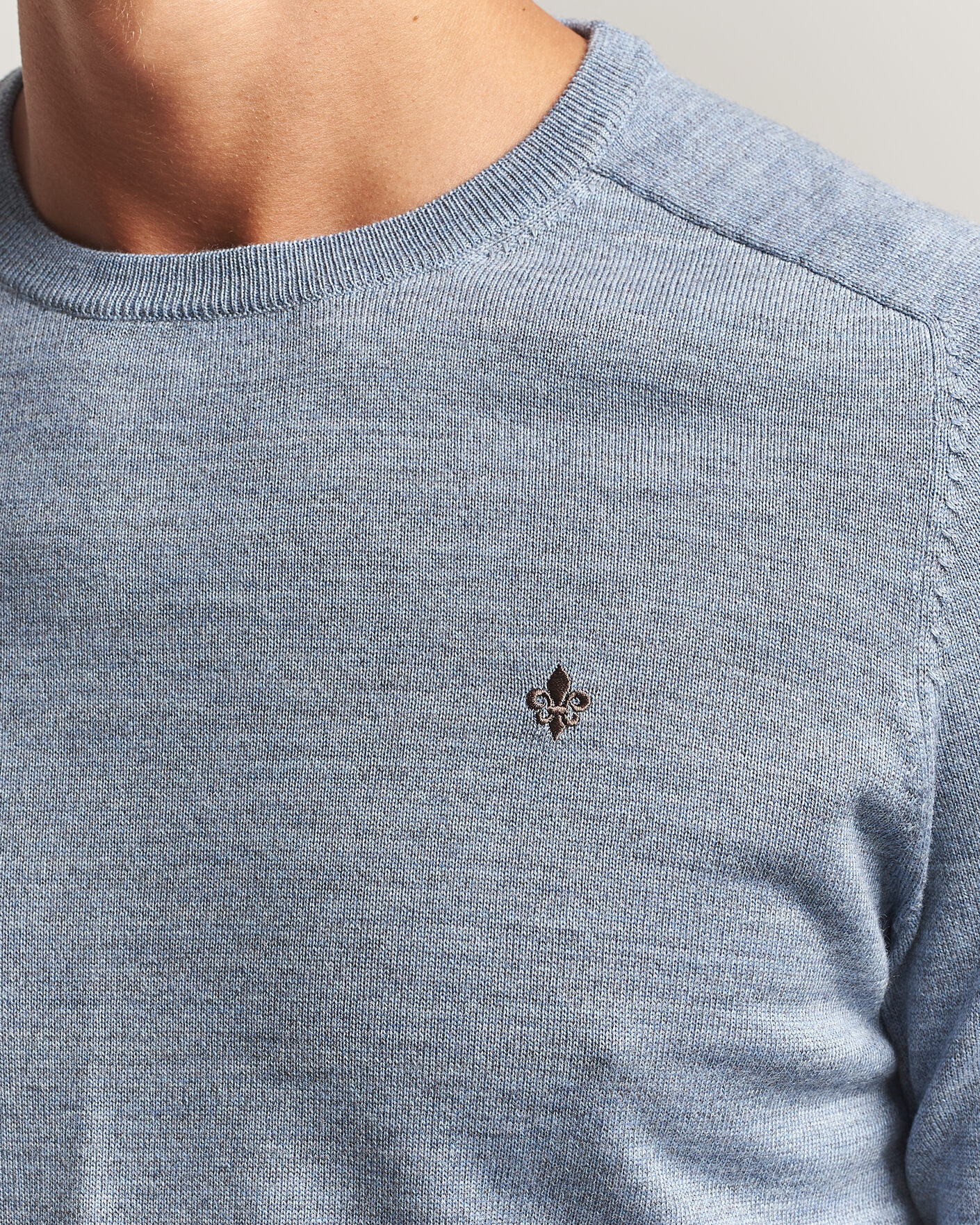 Uomini | Maglieria | Morris | Merino O-Neck Light Blue