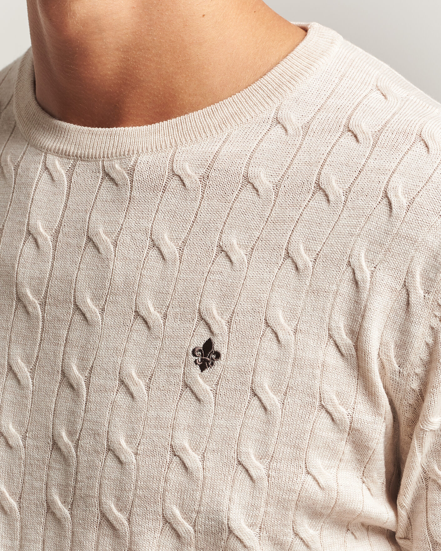 Uomini | Maglieria | Morris | Merino Cable O-Neck Off White