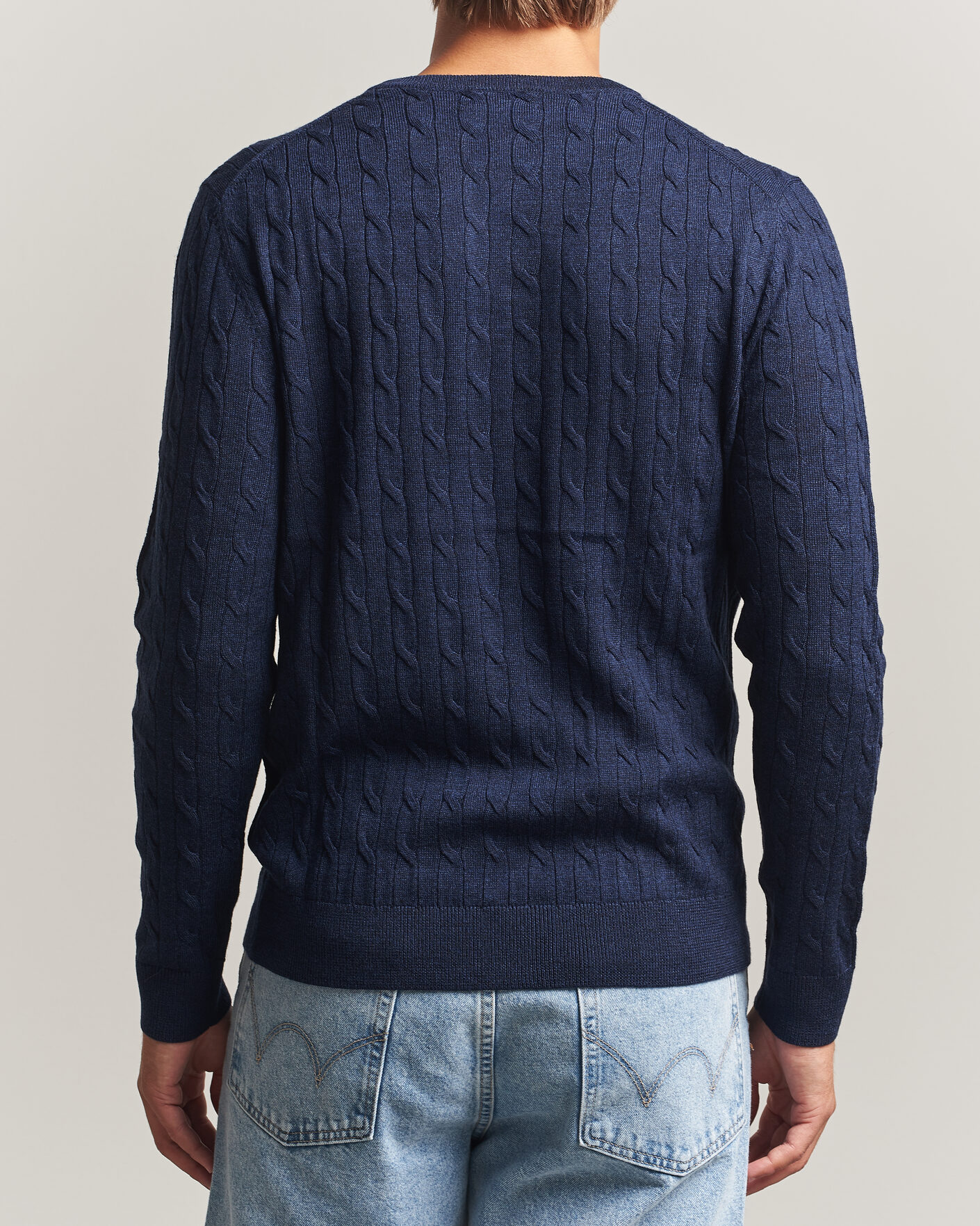 Uomini | Maglieria | Morris | Merino Cable O-Neck Navy