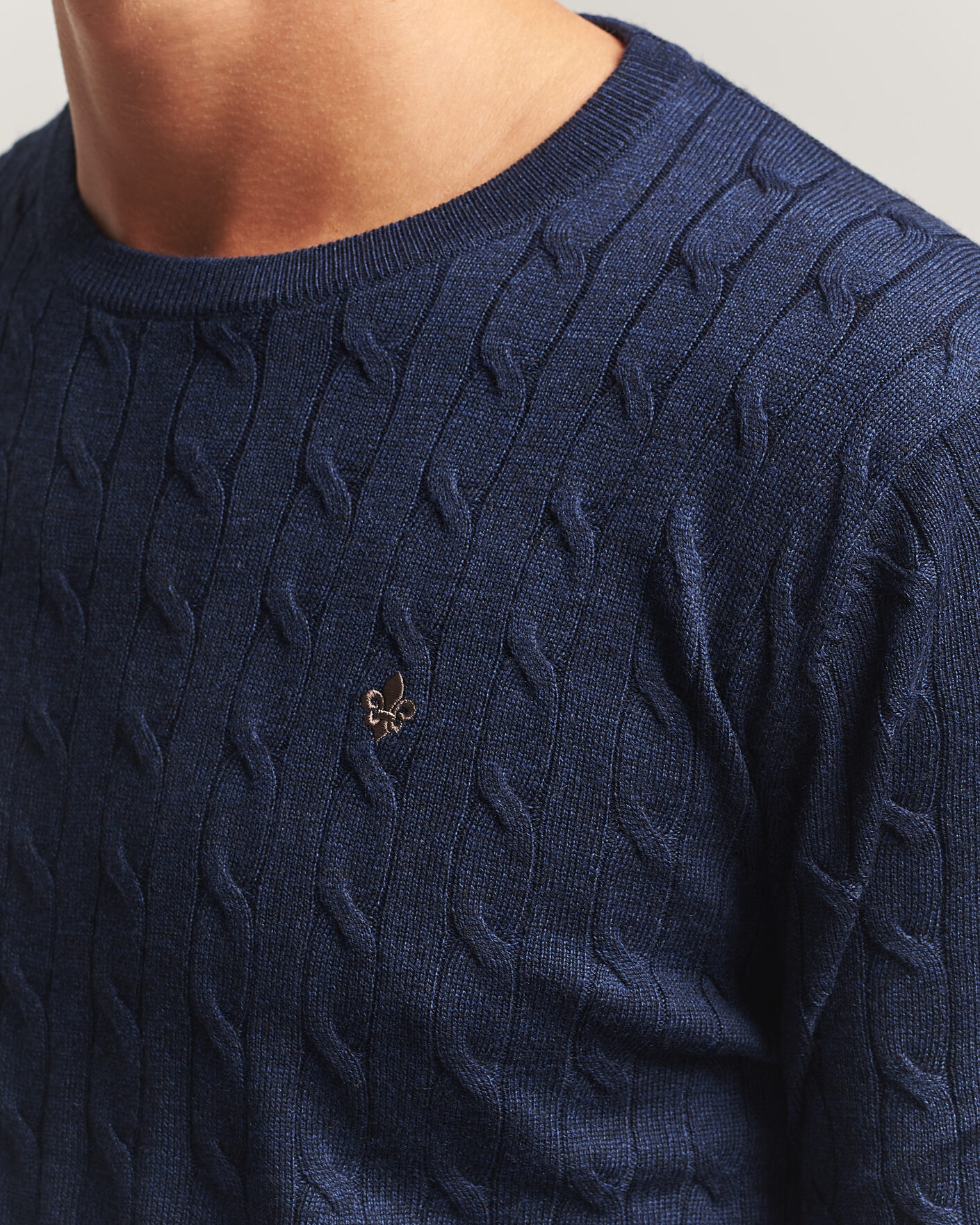 Uomini | Maglieria | Morris | Merino Cable O-Neck Navy