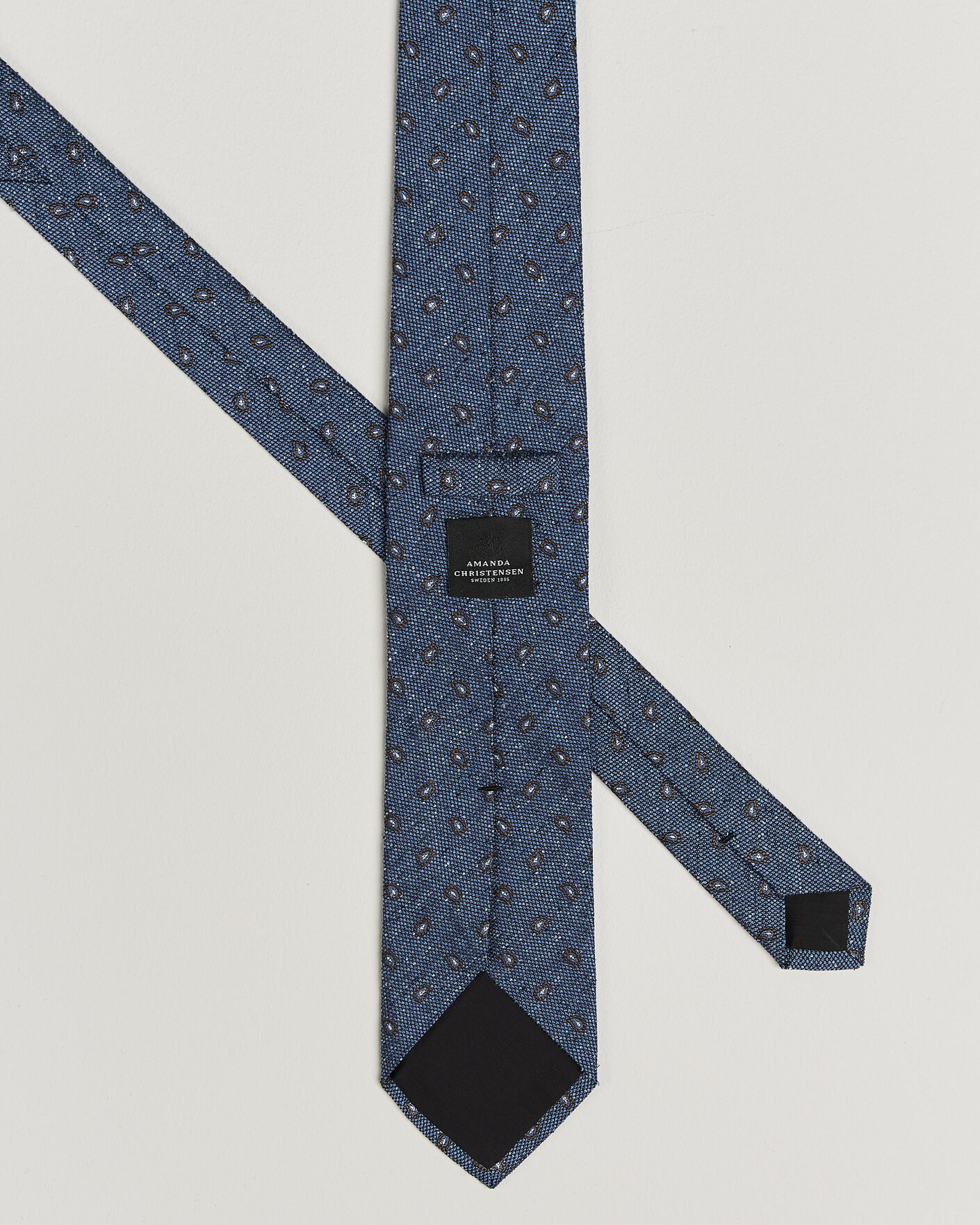 Uomini | Cravatte | Amanda Christensen | Silk Bourette Paisley 8cm Tie Sky Blue
