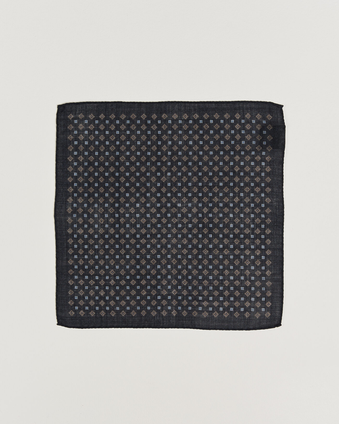 Uomini | Fazzoletti da taschino | Amanda Christensen | Wool Flower Pocket Square Navy