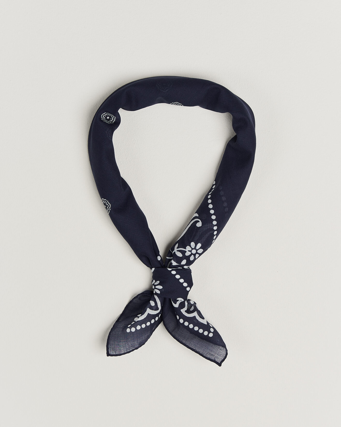 Uomini | Sciarpe | Amanda Christensen | Cotton Voile Printed Flower Bandana Navy