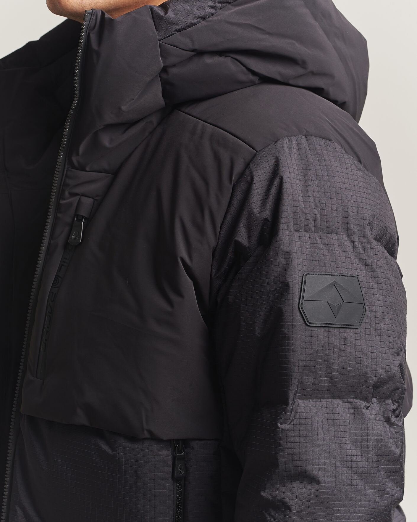 Uomini | Giacche | Sail Racing | Polar Down Hooded Jacket Carbon