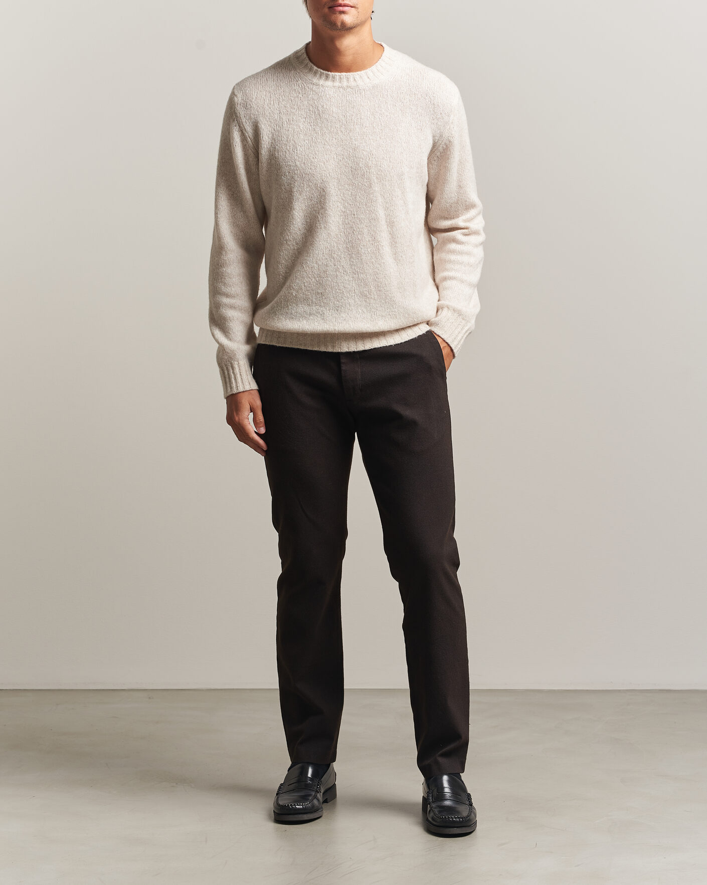 Uomini | Pantaloni | NN07 | Theo Brushed Cotton Trousers Deep Truffle