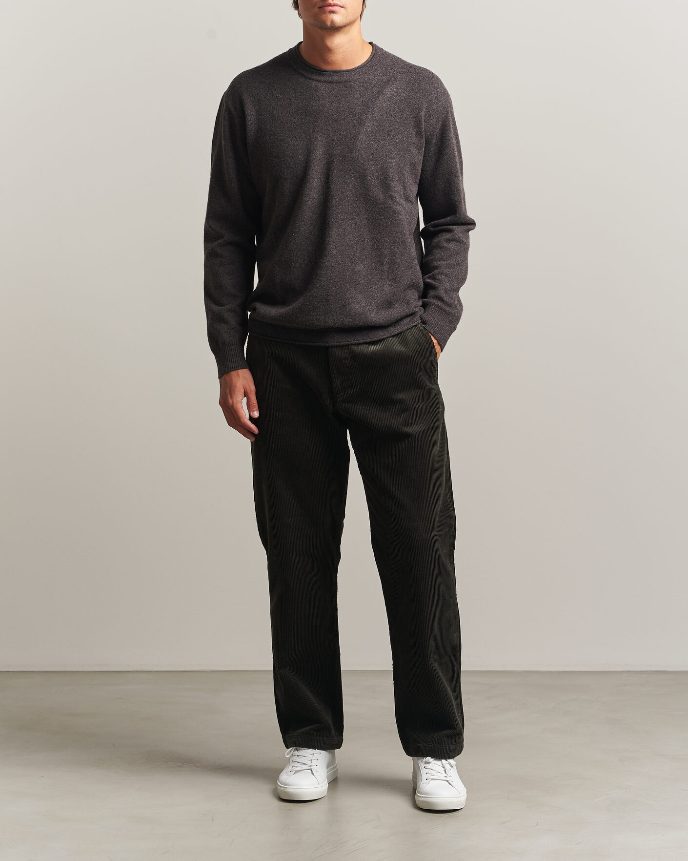 Uomini | Pantaloni | NN07 | Aden Regular Fit Corduroy Chinos Dark Army