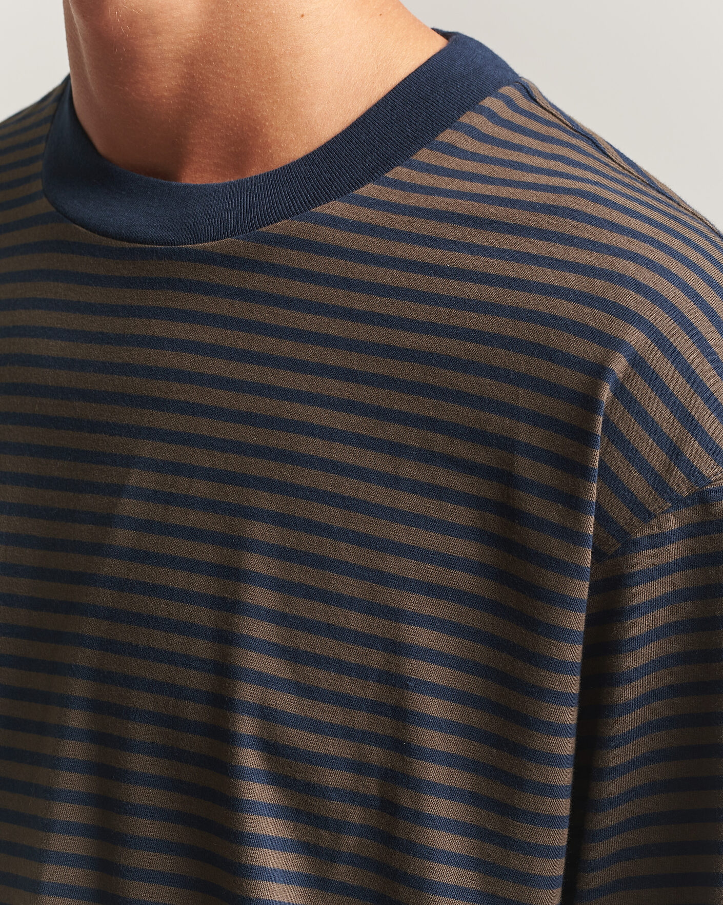 Uomini | T-shirt | NN07 | Lionel Striped Long Sleeve T-Shirt Navy/Brown