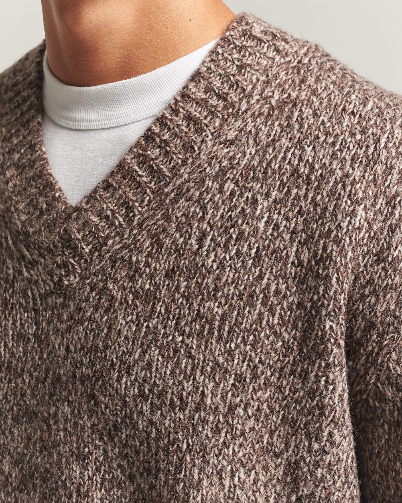 Uomini | Maglieria | NN07 | Flint Wool Knitted V-Neck Deep Truffle