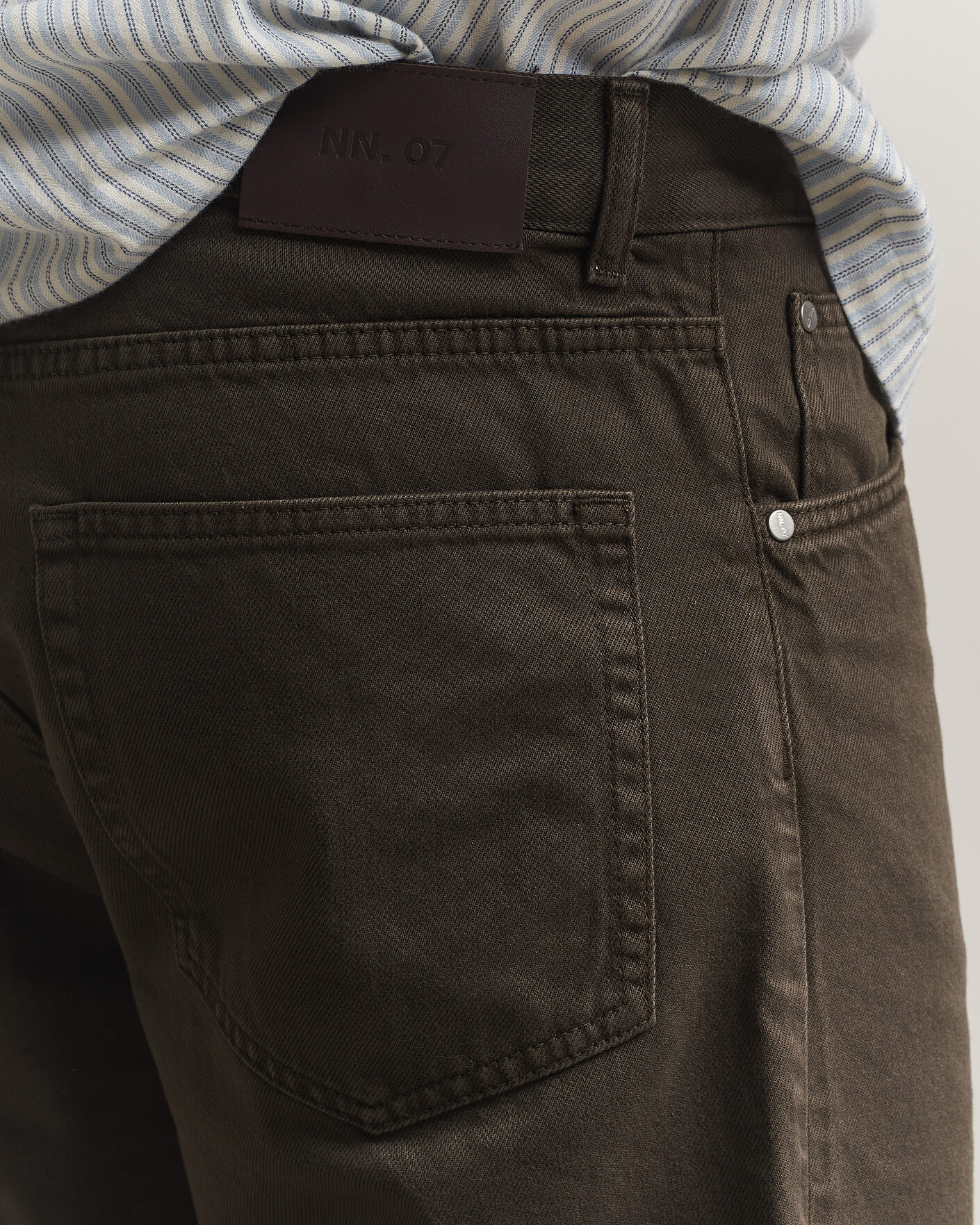 Uomini | Pantaloni | NN07 | Otis Relaxed Fit Jeans Earthwood