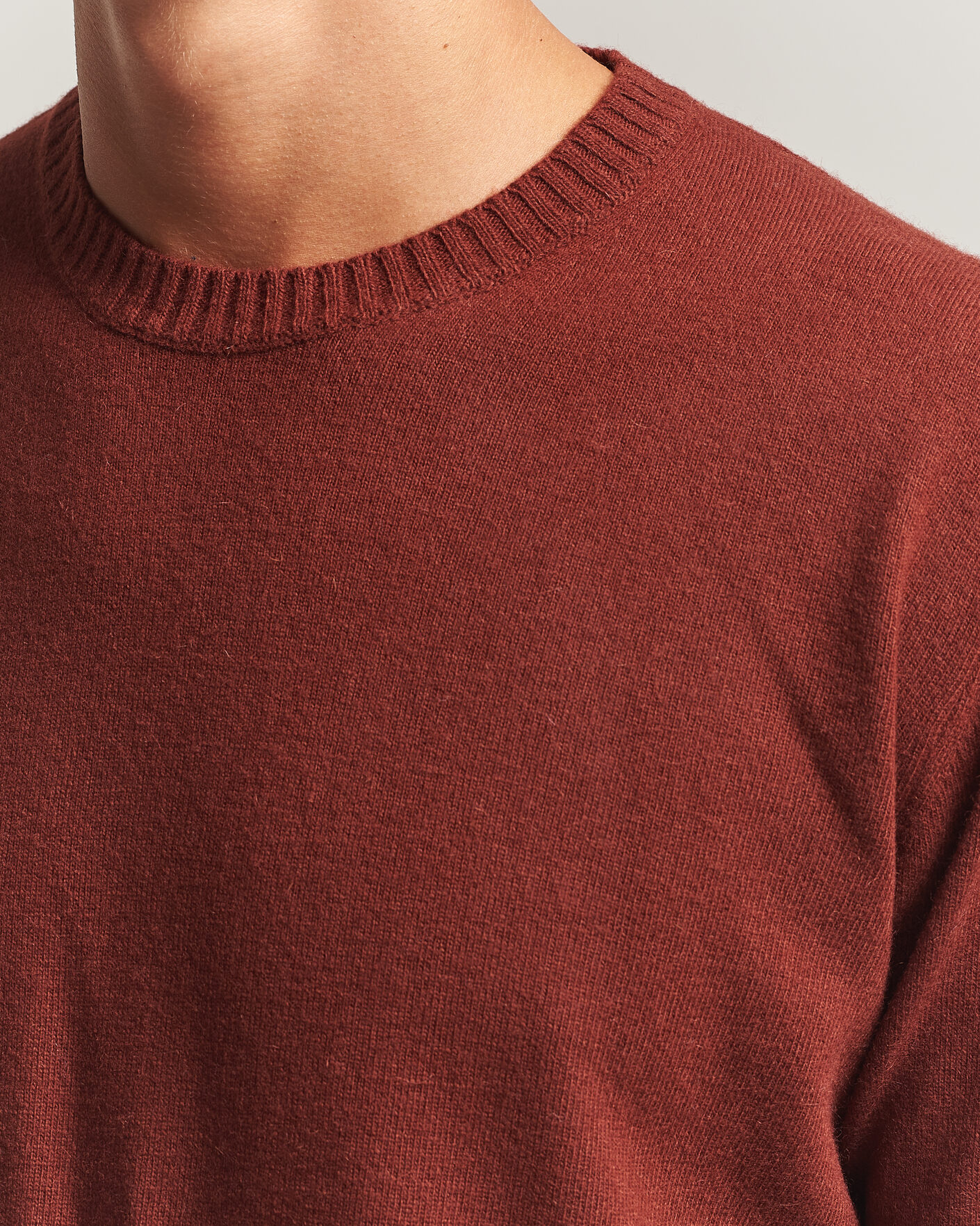 Uomini | Maglieria | Oscar Jacobson | Valter Wool/Cashmere Round Neck Orange Rust