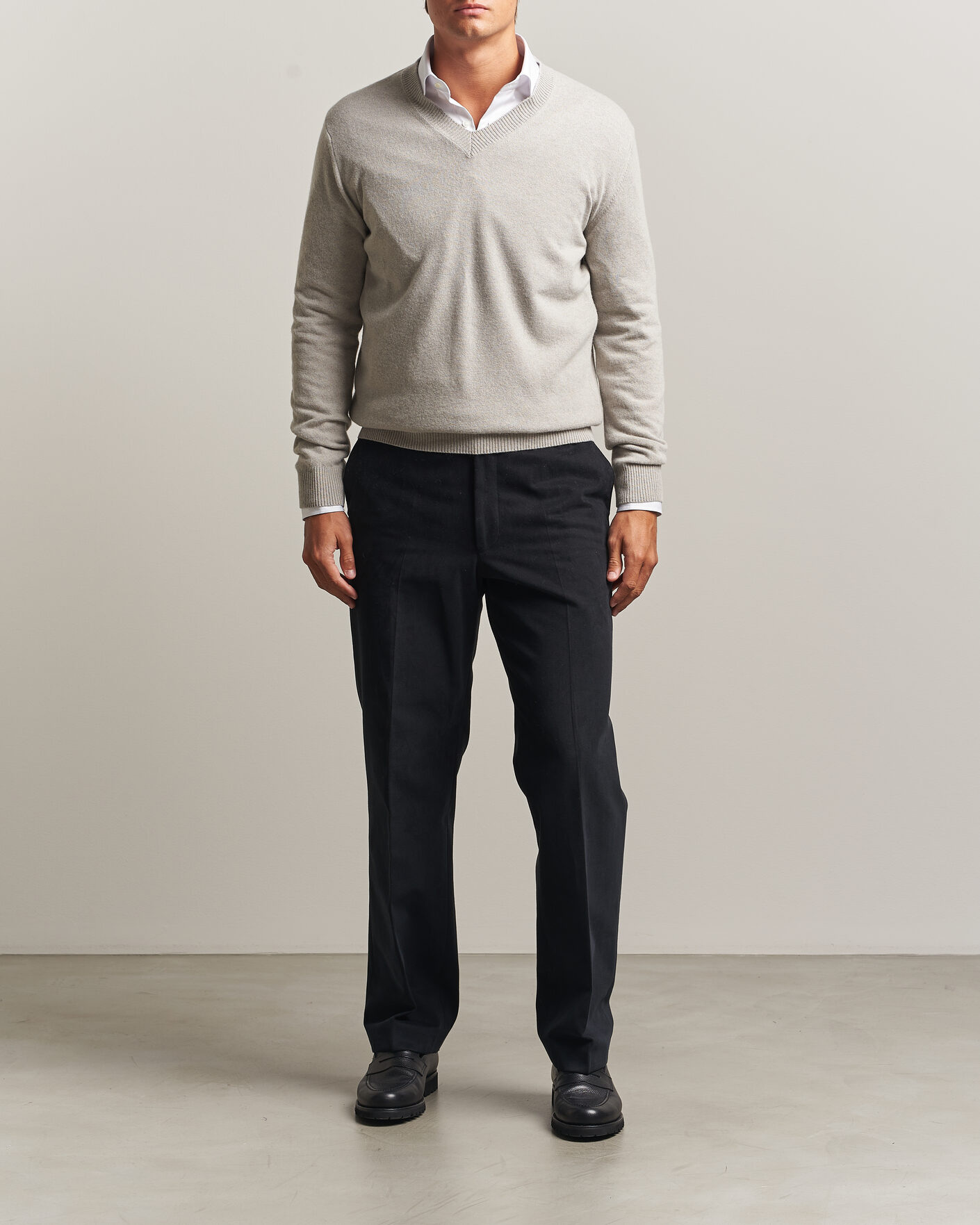 Uomini | Maglieria | Oscar Jacobson | Gregor Wool/Cashmere V-Neck Light Beige