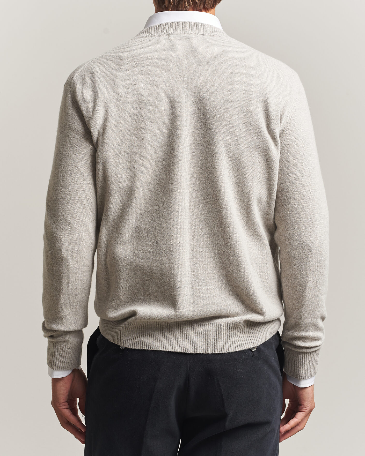 Uomini | Maglieria | Oscar Jacobson | Gregor Wool/Cashmere V-Neck Light Beige