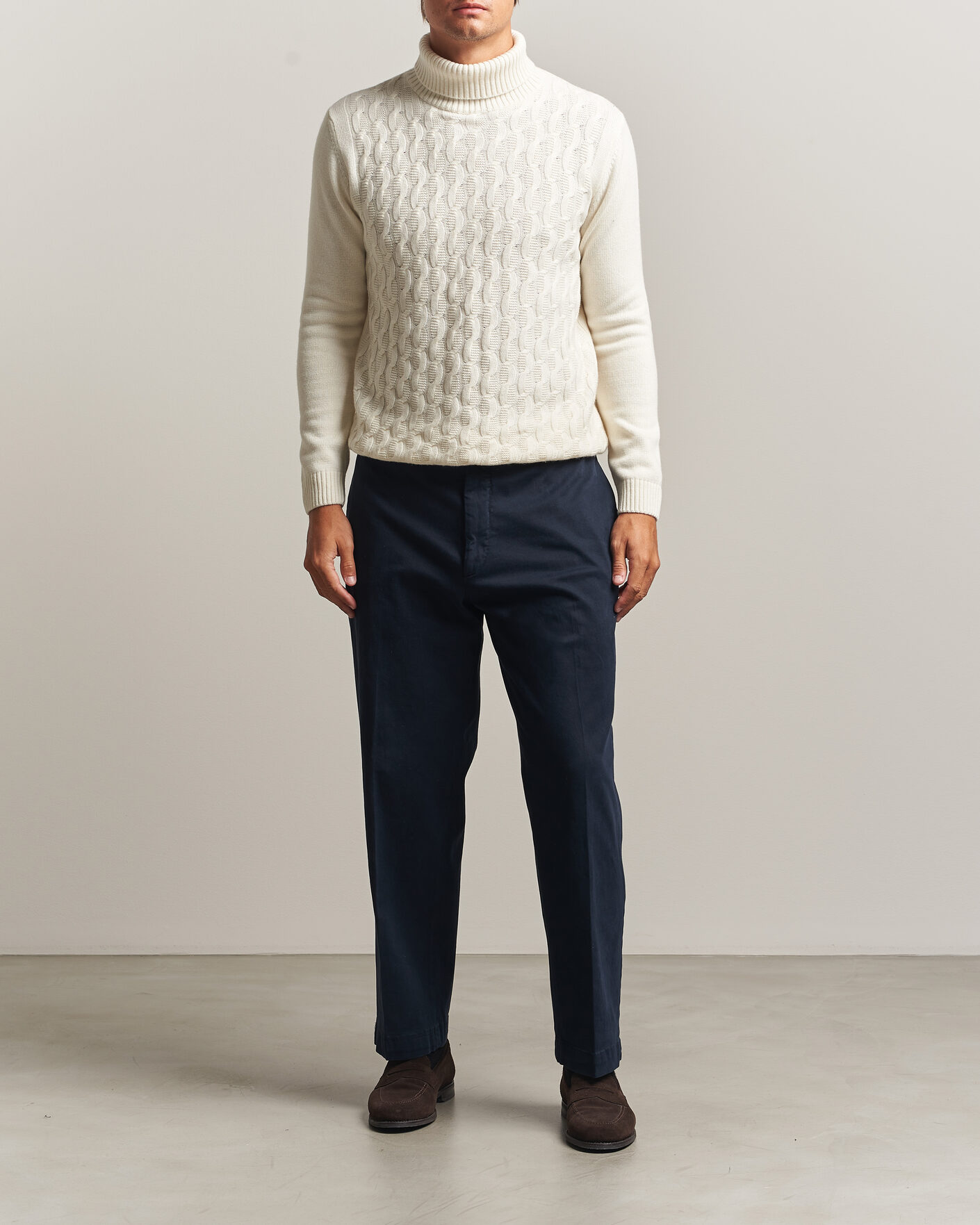 Uomini | Maglieria | Oscar Jacobson | Seppo Cable Knitted Rollneck White