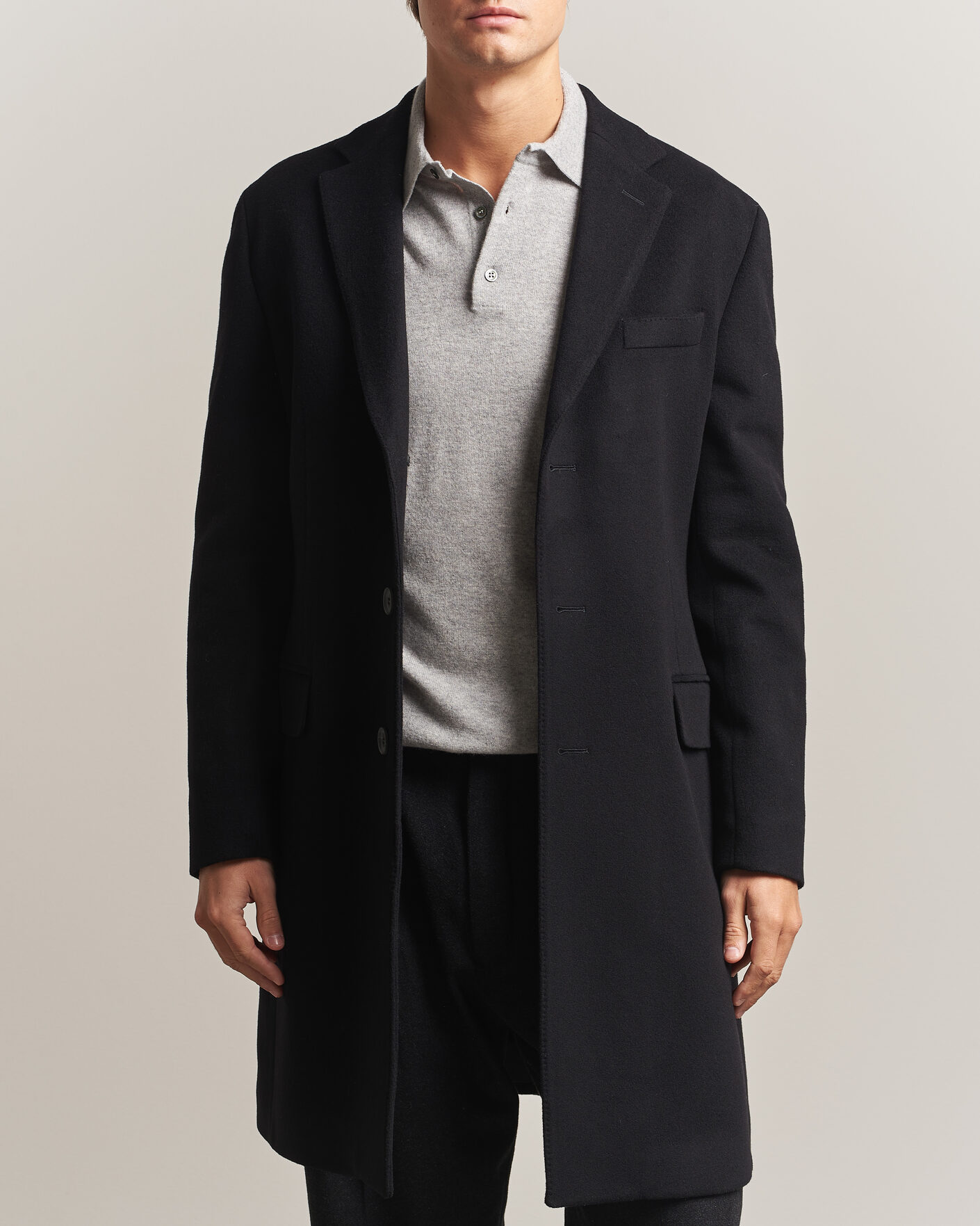 Uomini | Giacche | Oscar Jacobson | Sergio Wool Coat Black