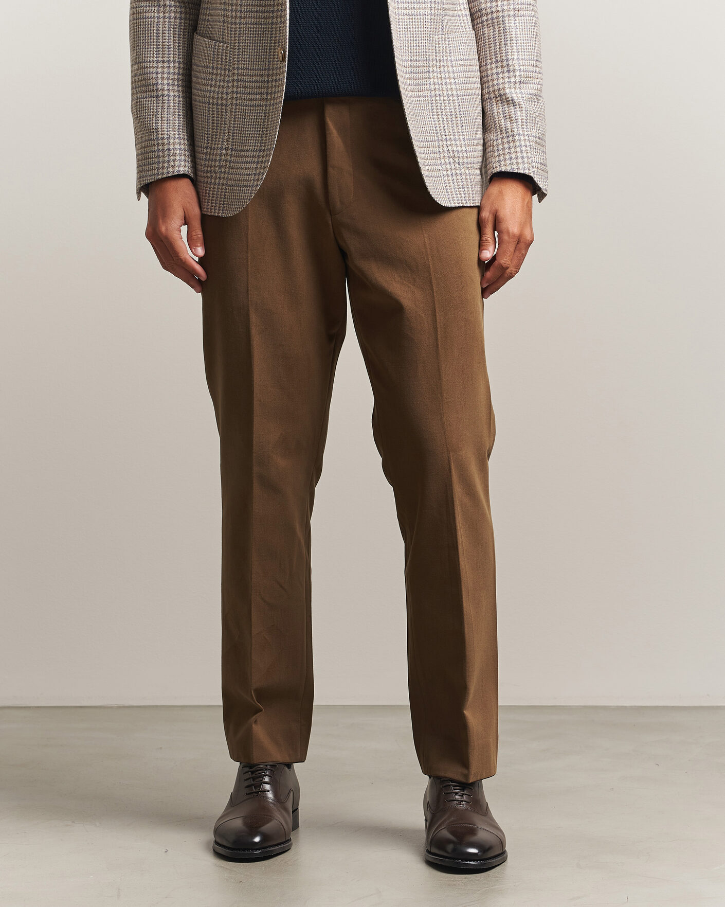 Uomini | Pantaloni | Oscar Jacobson | Dandy Brushed Cotton Trousers Camel