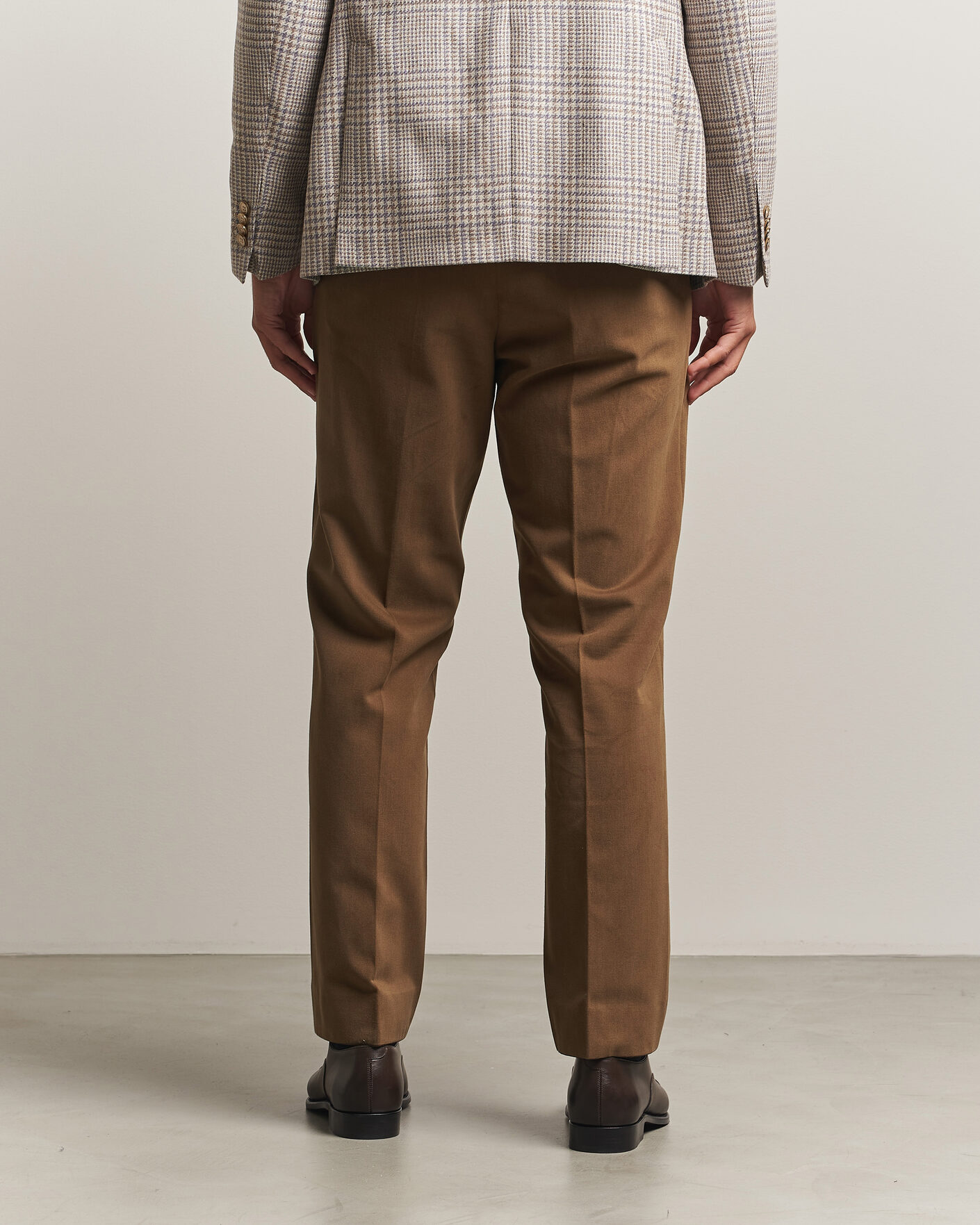 Uomini | Pantaloni | Oscar Jacobson | Dandy Brushed Cotton Trousers Camel