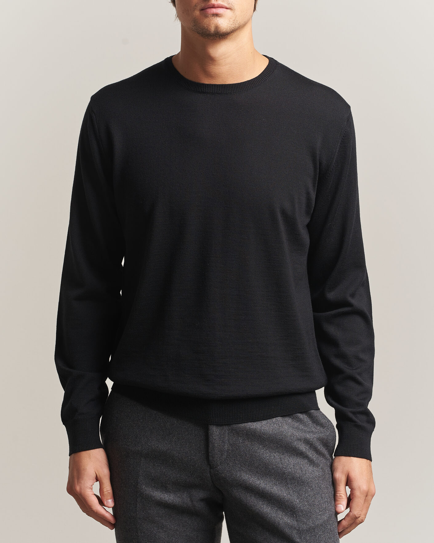 Uomini | Maglieria | Stenströms | Merino Patch Crew Neck Black