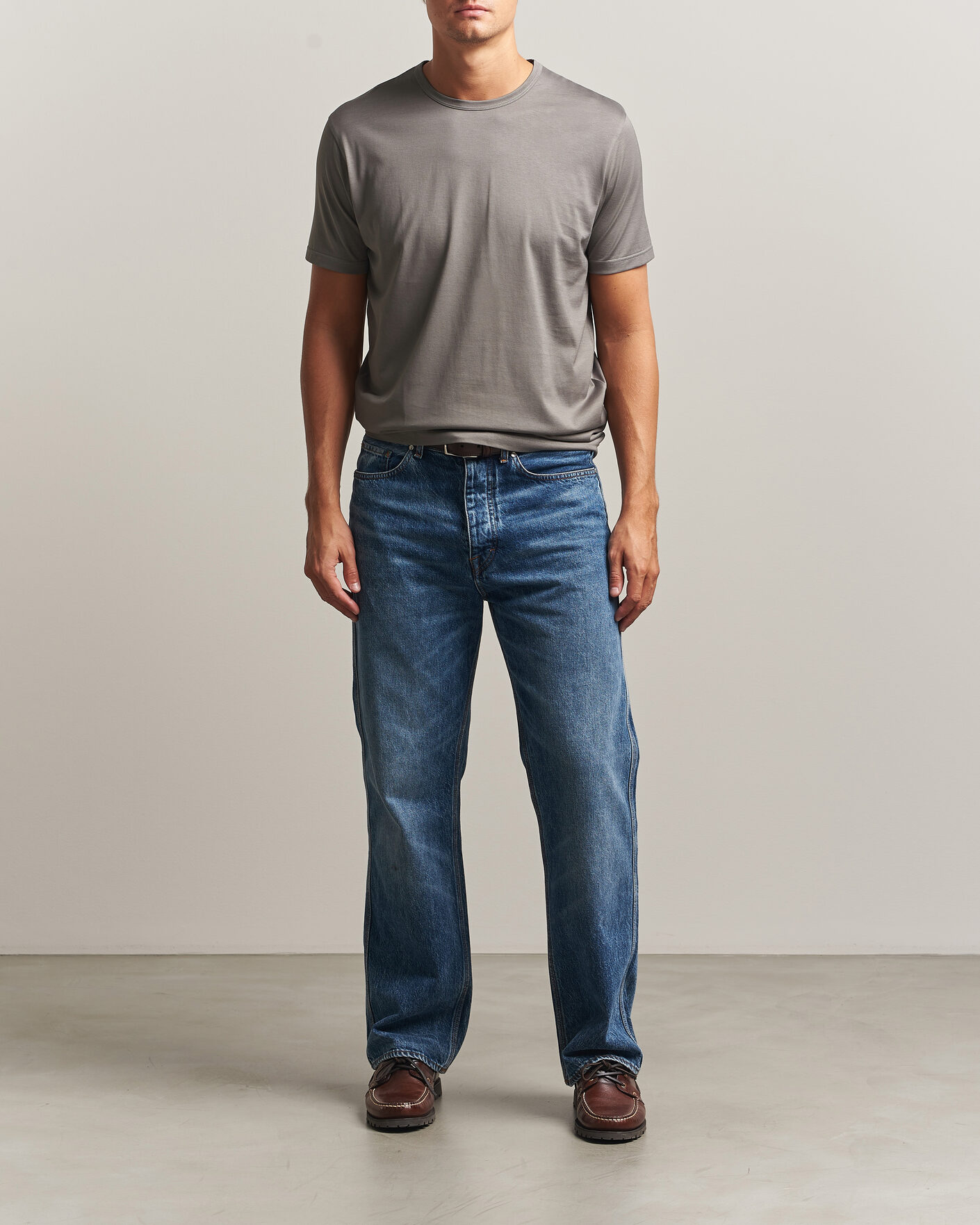 Uomini | T-shirt | Sunspel | Crew Neck Q82 Cotton T-Shirt Smoke Grey