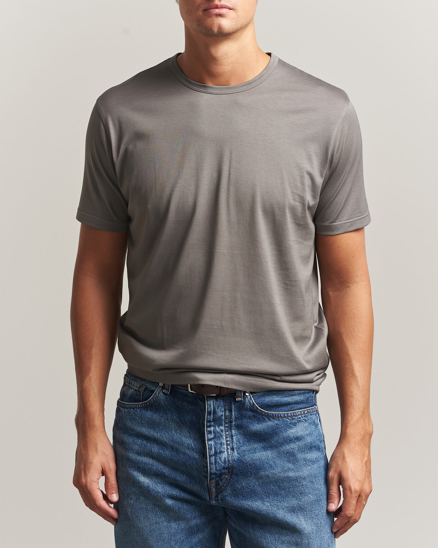 Uomini | T-shirt | Sunspel | Crew Neck Q82 Cotton T-Shirt Smoke Grey