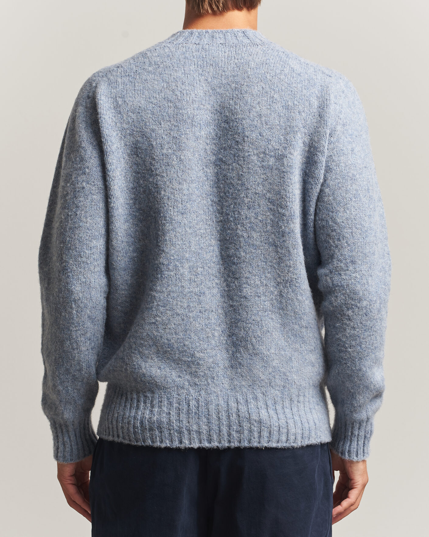 Uomini | Maglieria | Sunspel | Brushed Shetland Crew Neck Powder Blue
