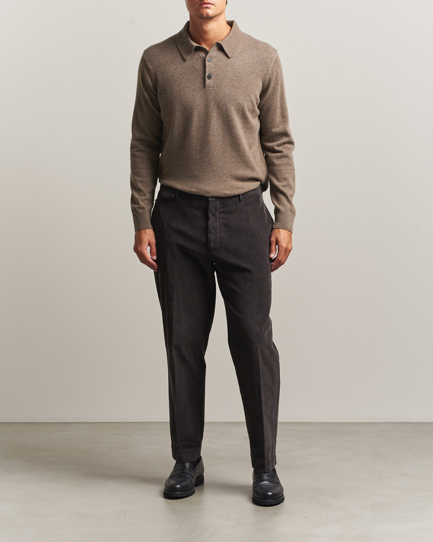 Uomini | Maglieria | Sunspel | Cashmere Polo Taupe