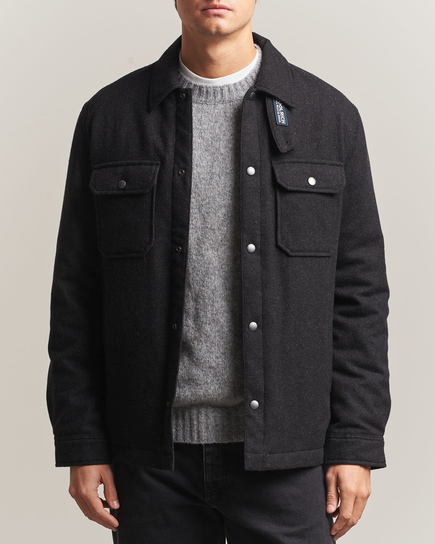 Uomini | Giacche | Woolrich | Alaskan Wool Light Padded Shirt Jacket Faded Black