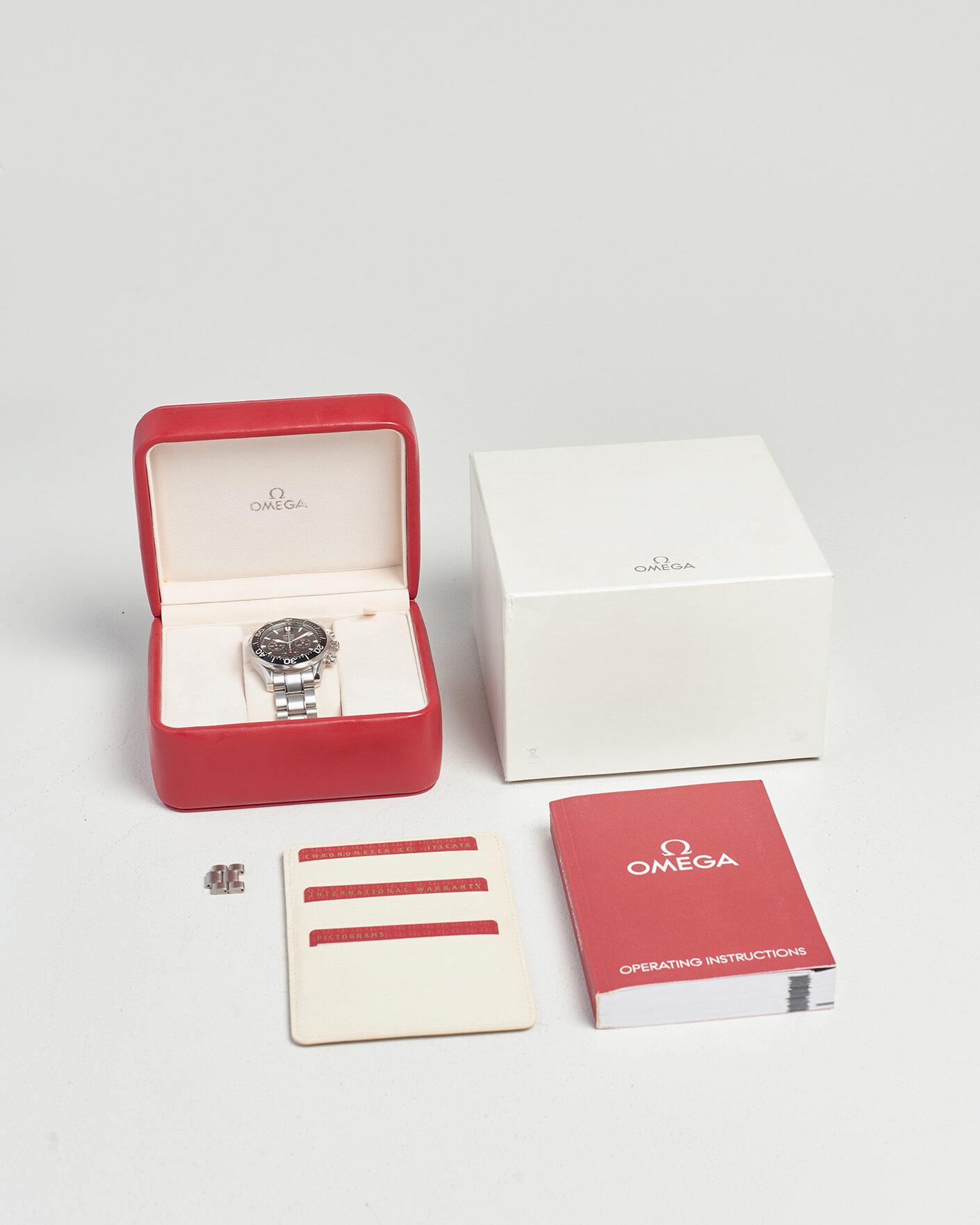 Uomini | Pre-Owned & Vintage Watches | Omega Pre-Owned | Seamaster 300M Chrono 