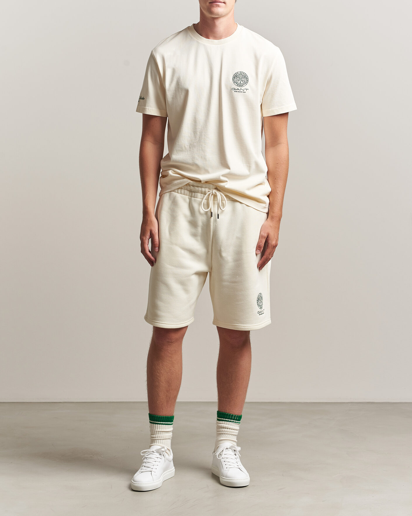 Uomini | T-shirt | Gant | Tournament Crew Neck T-Shirt Cream