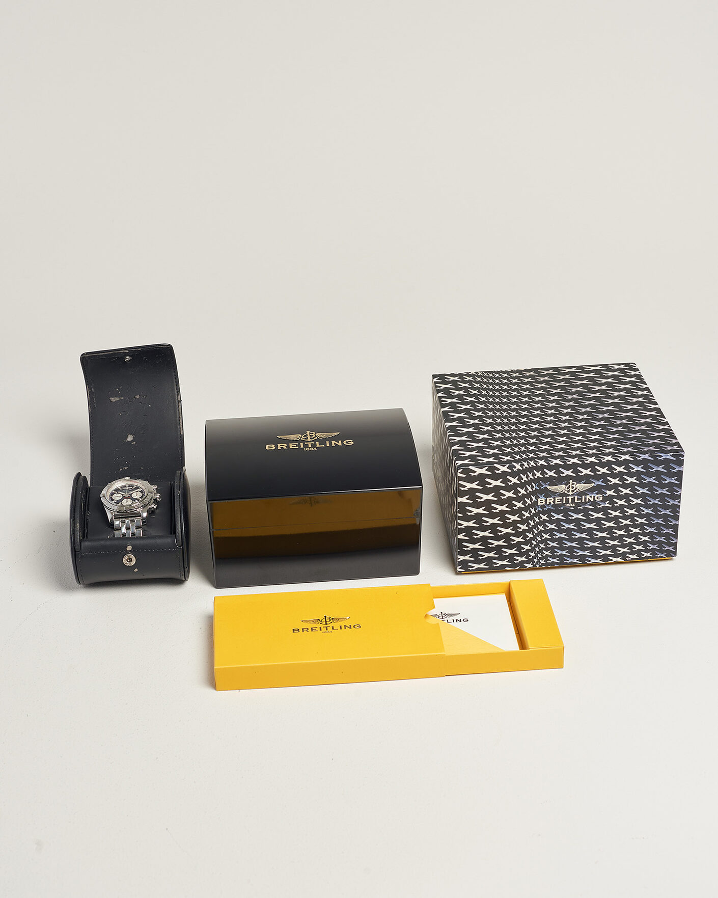 Uomini | Pre-Owned & Vintage Watches | Breitling Pre-Owned | Chronomat 44