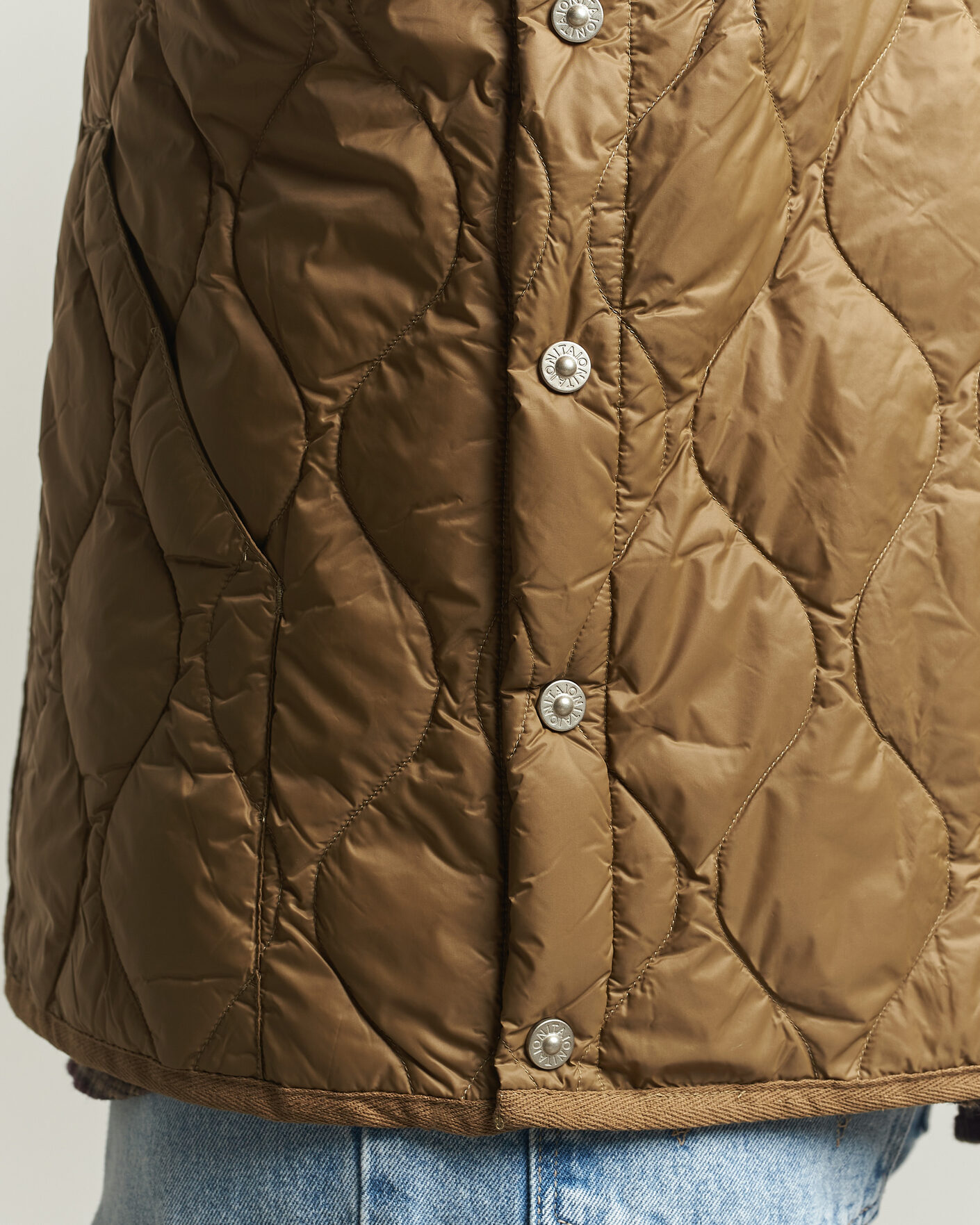Uomini | Gilet | TAION | Military Crew Neck Down Vest Dark Khaki Olive