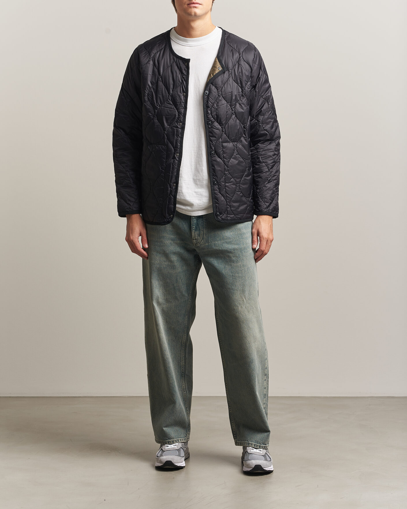 Uomini | Giacche | TAION | Military Crew Neck Down Jacket Black