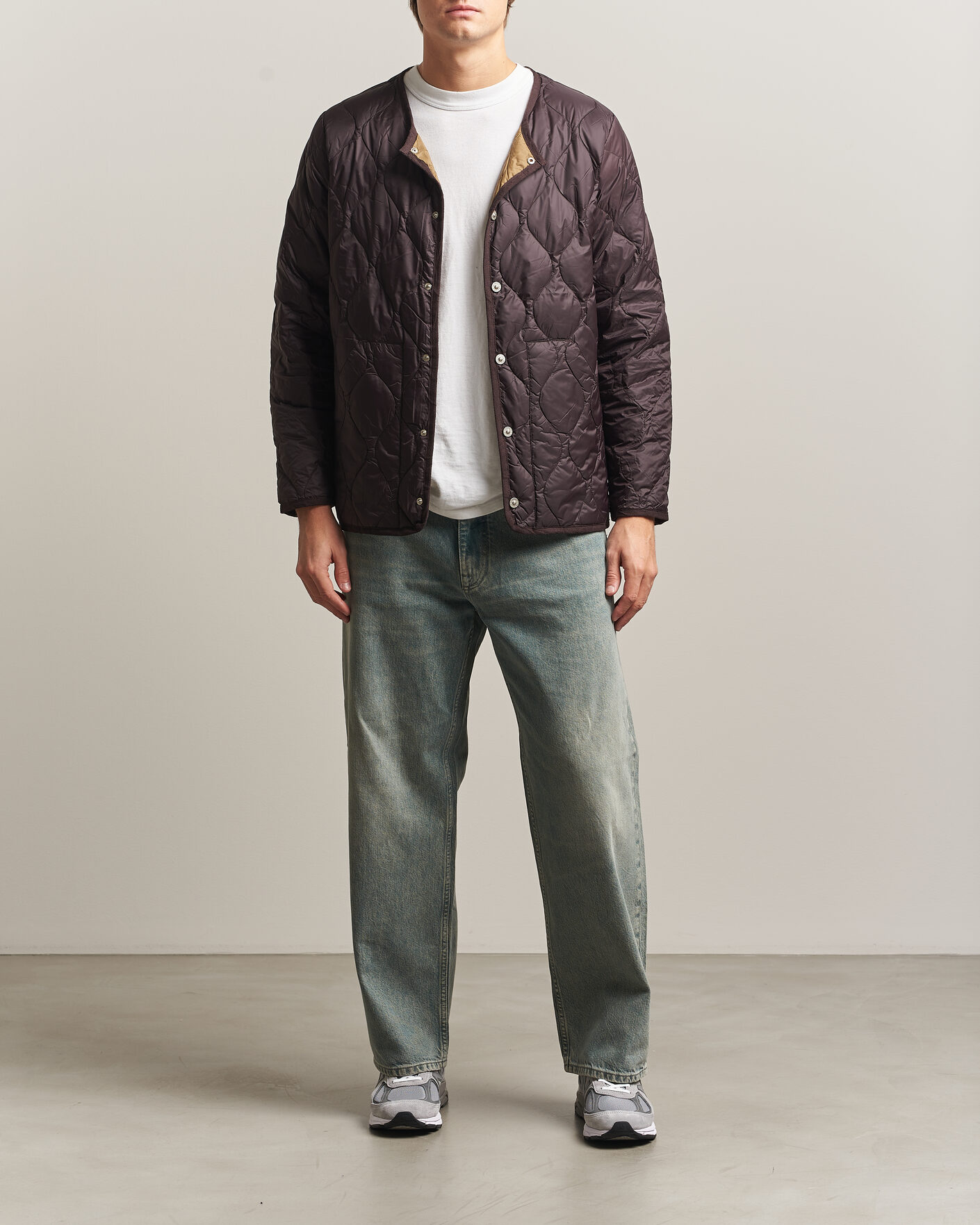 Uomini | Giacche | TAION | Military Crew Neck Down Jacket Dark Choco